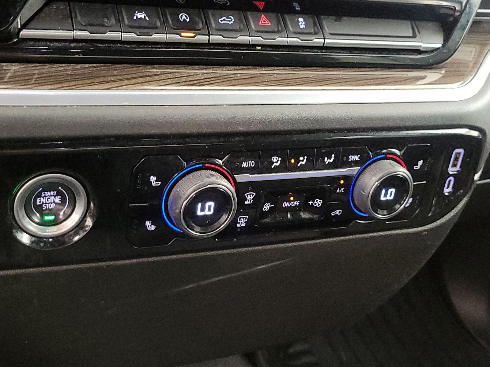 2023 Chevrolet Silverado 1500 LT - Photo 17