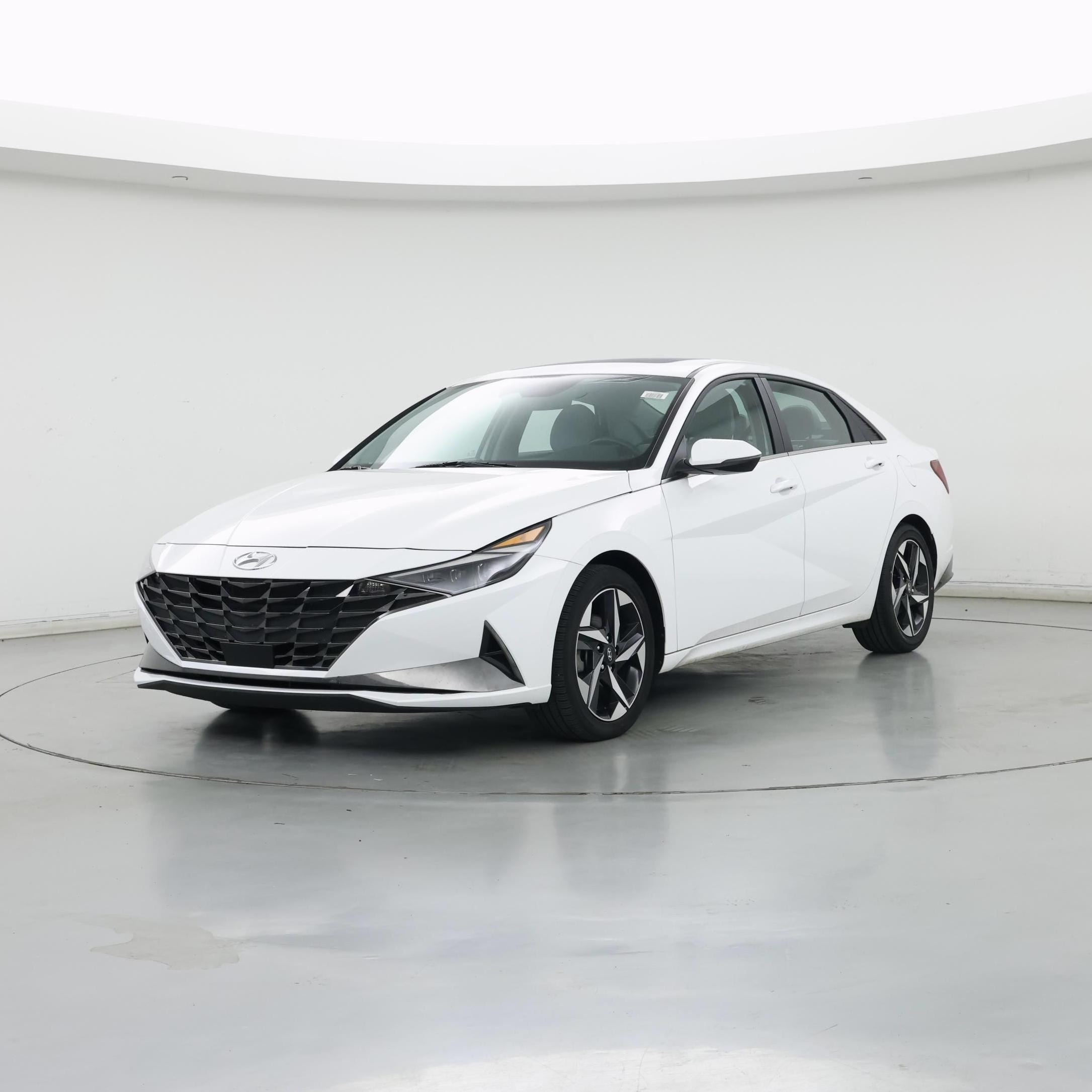 Thumbnail: 2023 Hyundai Elantra - 4