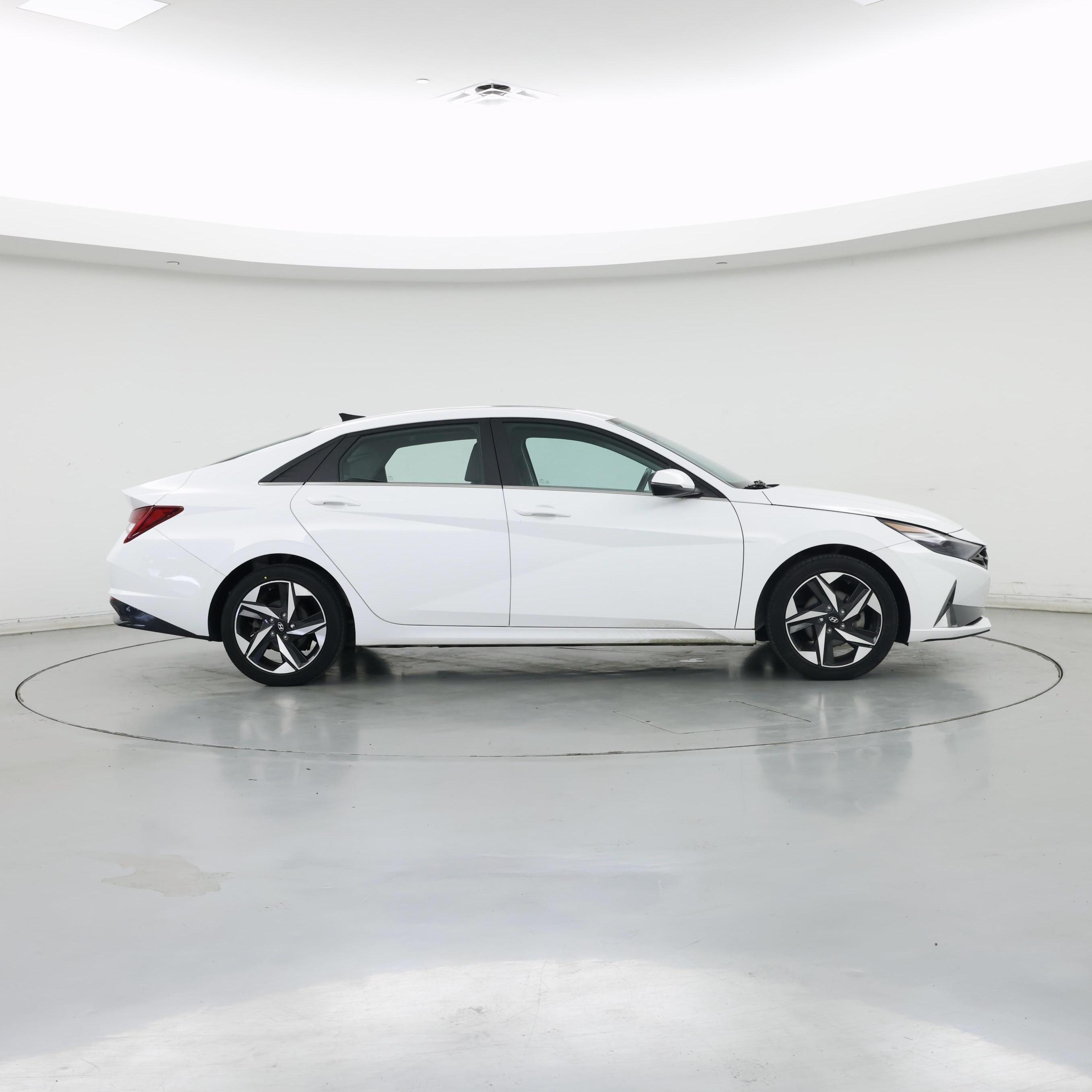 Thumbnail: 2023 Hyundai Elantra - 7