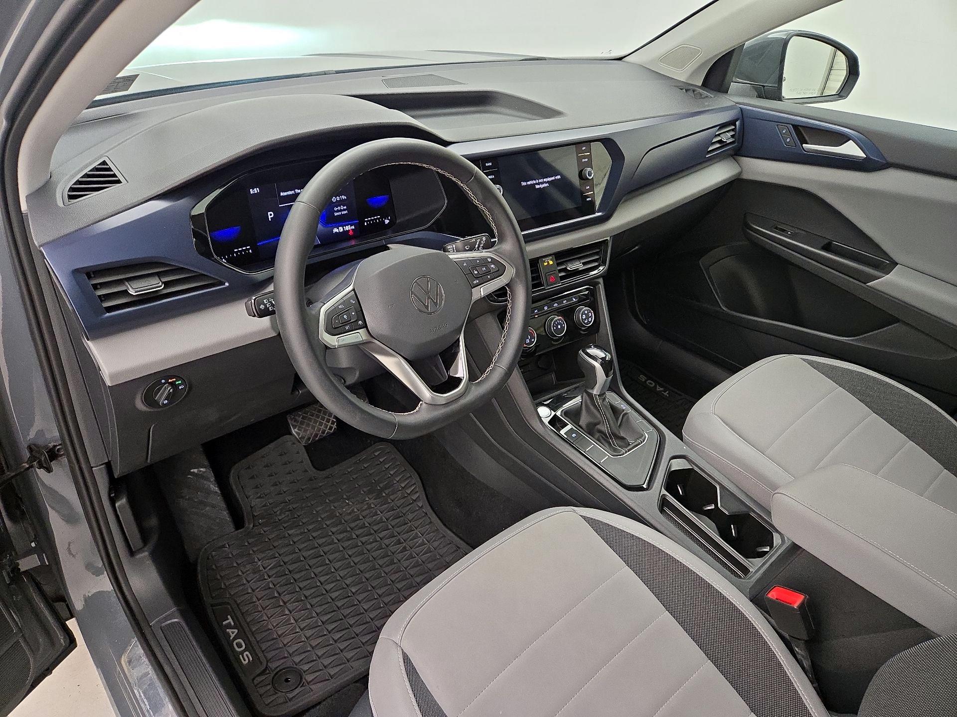 Thumbnail: 2023 Volkswagen Taos - 11