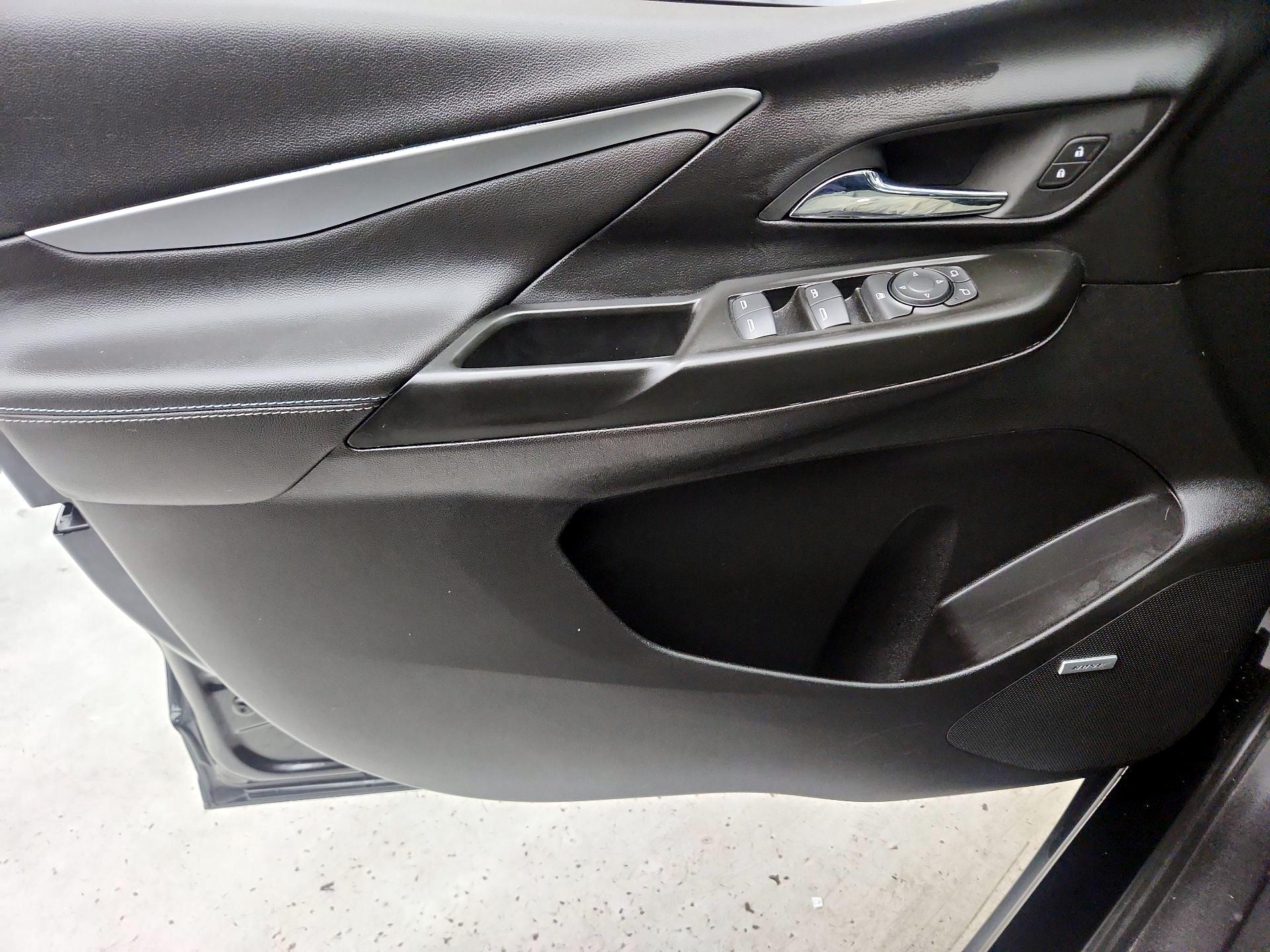 Thumbnail: 2023 Chevrolet Bolt EV - 12
