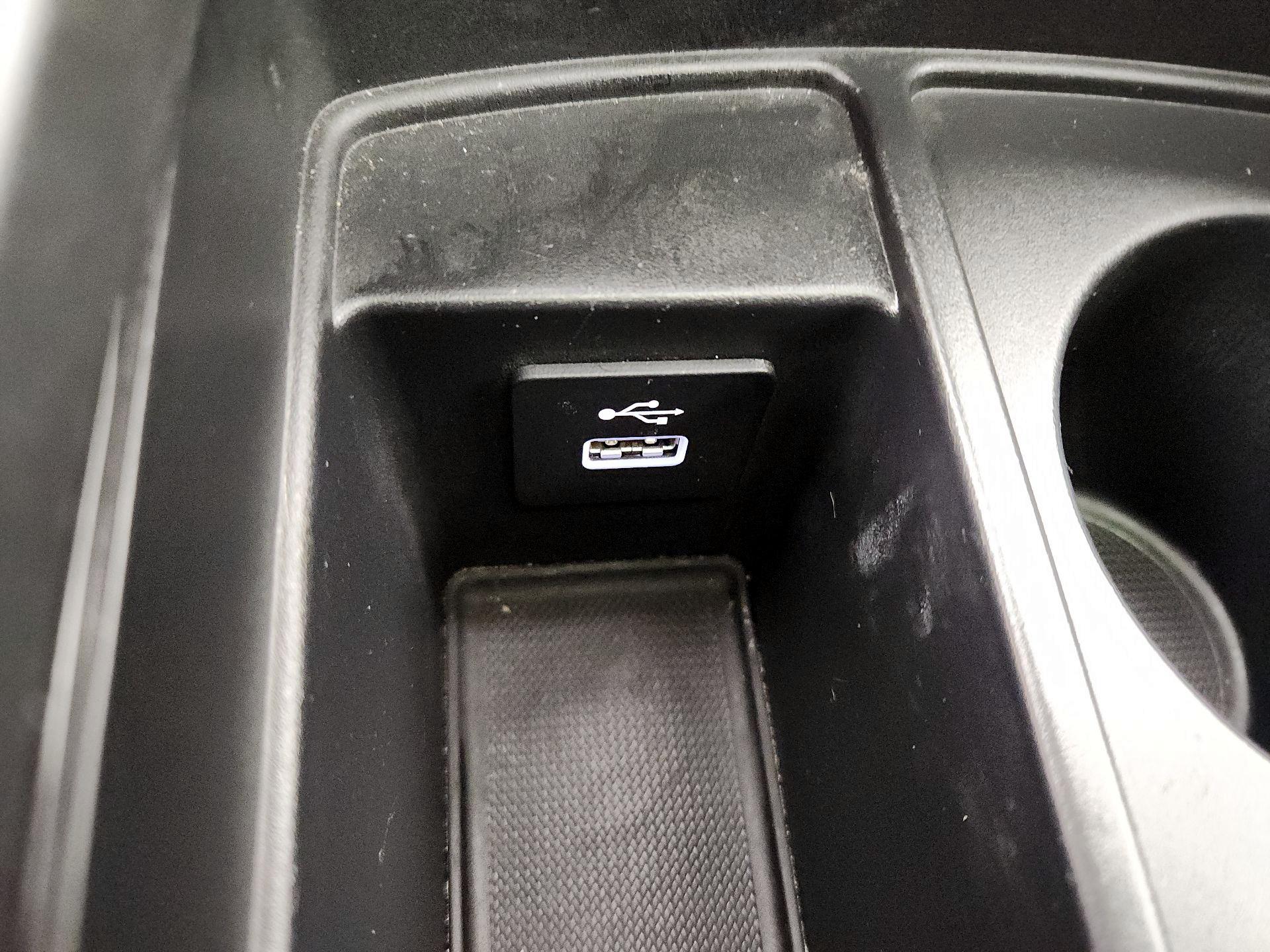 Thumbnail: 2023 Acura RDX - 18