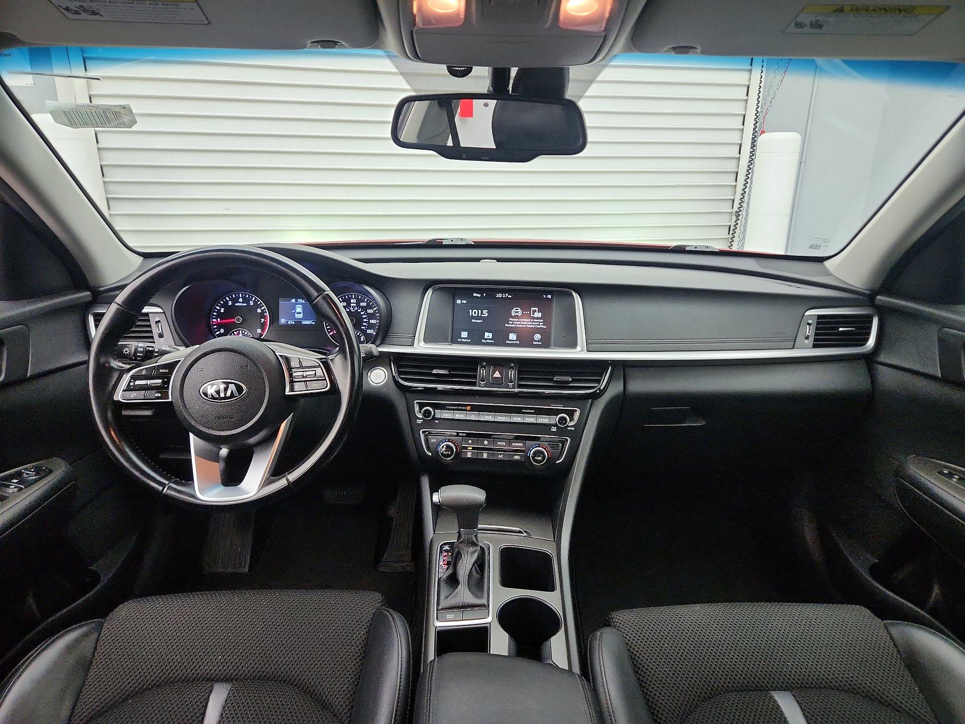 Thumbnail: 2019 Kia Optima - 9