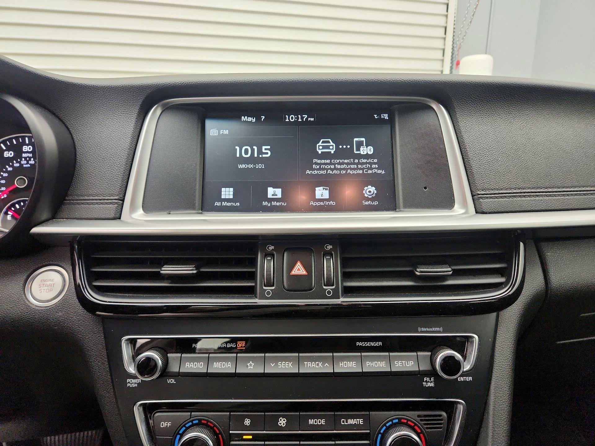 Thumbnail: 2019 Kia Optima - 15