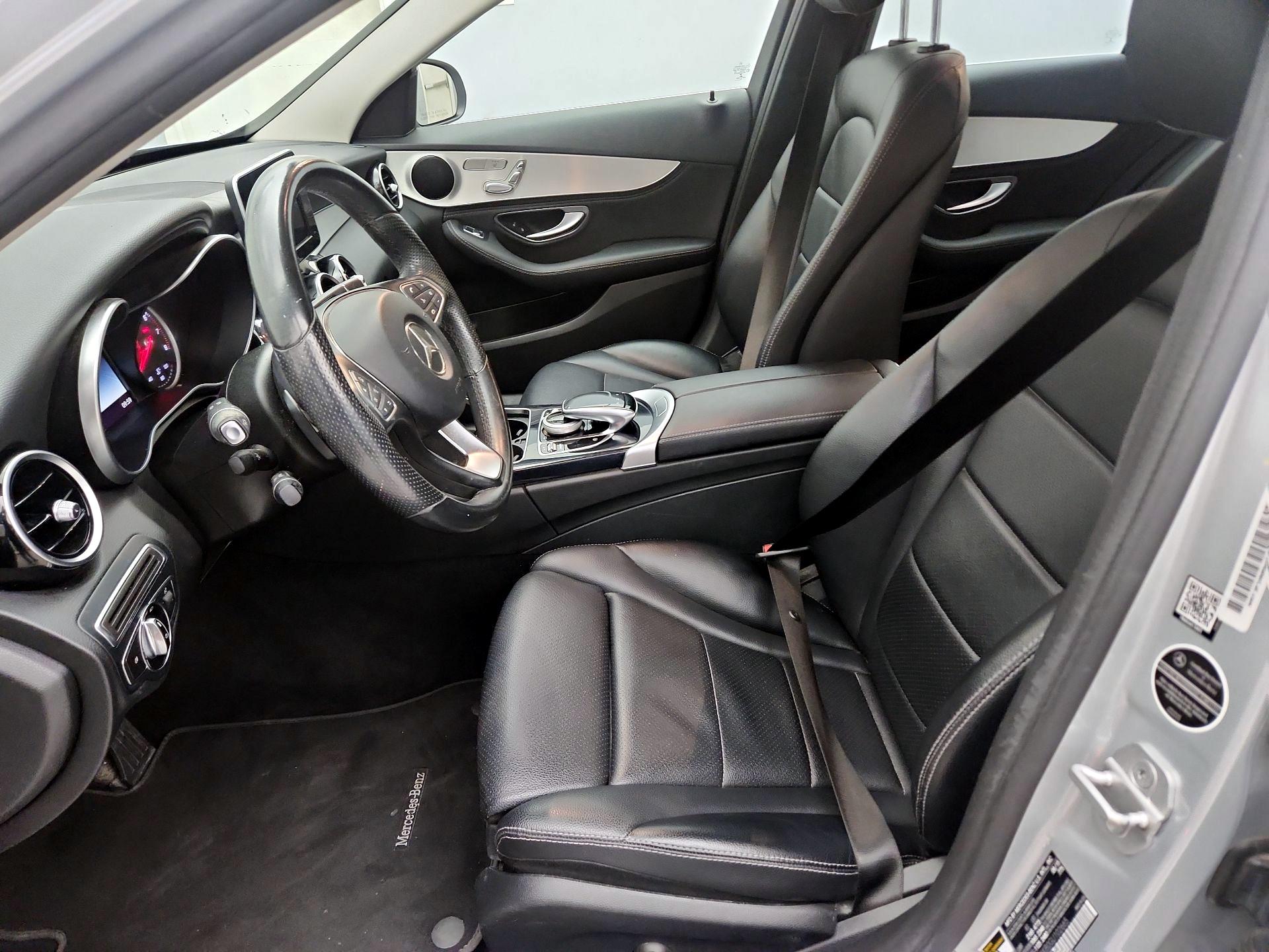 Thumbnail: 2016 Mercedes-Benz C-Class - 11