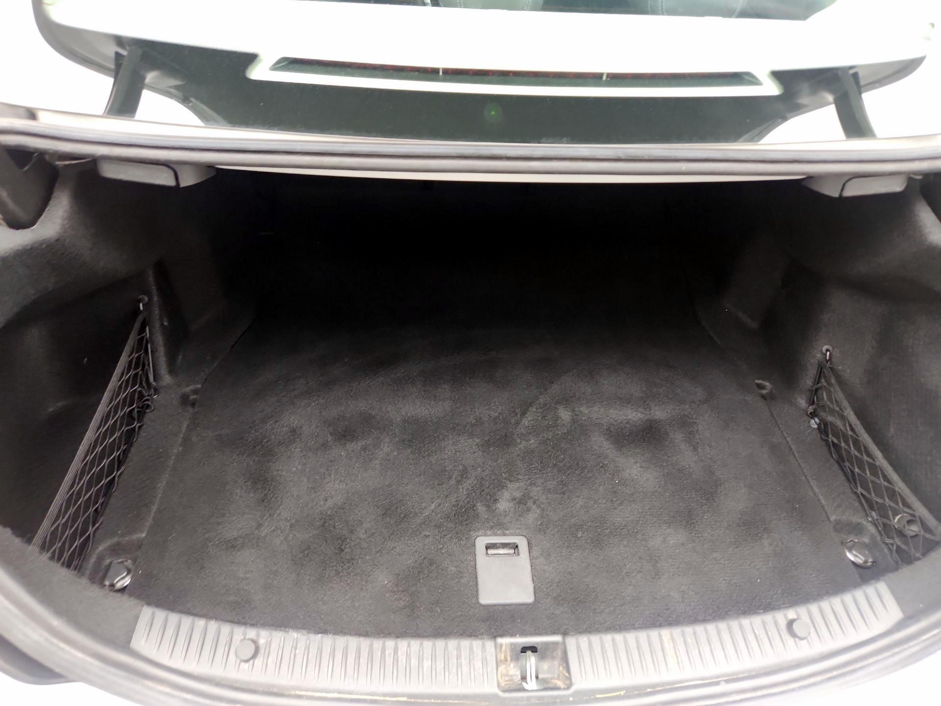 Thumbnail: 2016 Mercedes-Benz C-Class - 20