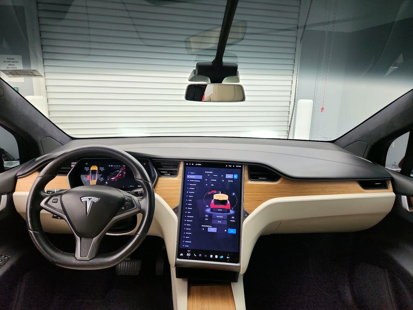 2019 Tesla Model X Long Range - Photo 10