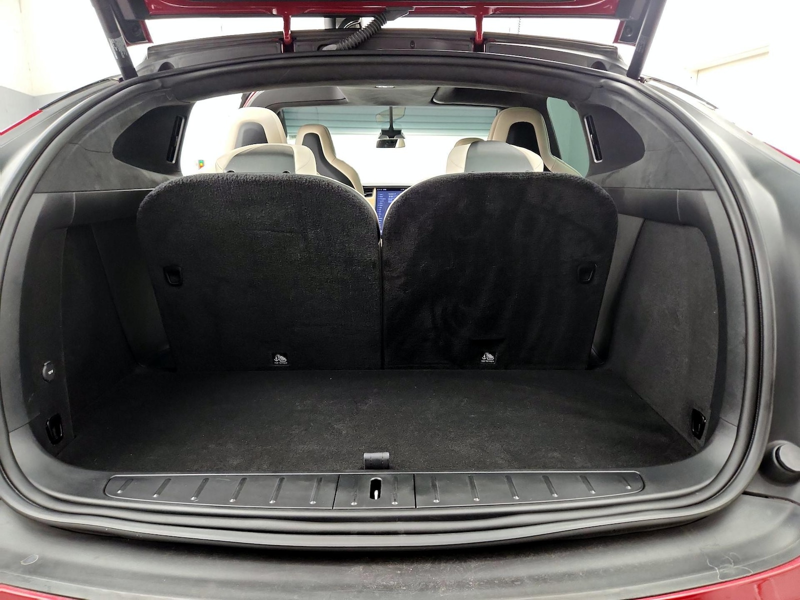 2019 Tesla Model X Long Range - Photo 22