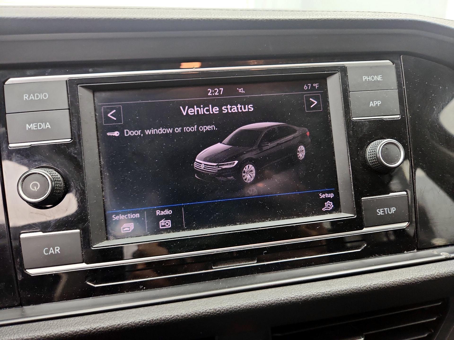 Thumbnail: 2021 Volkswagen Jetta - 15