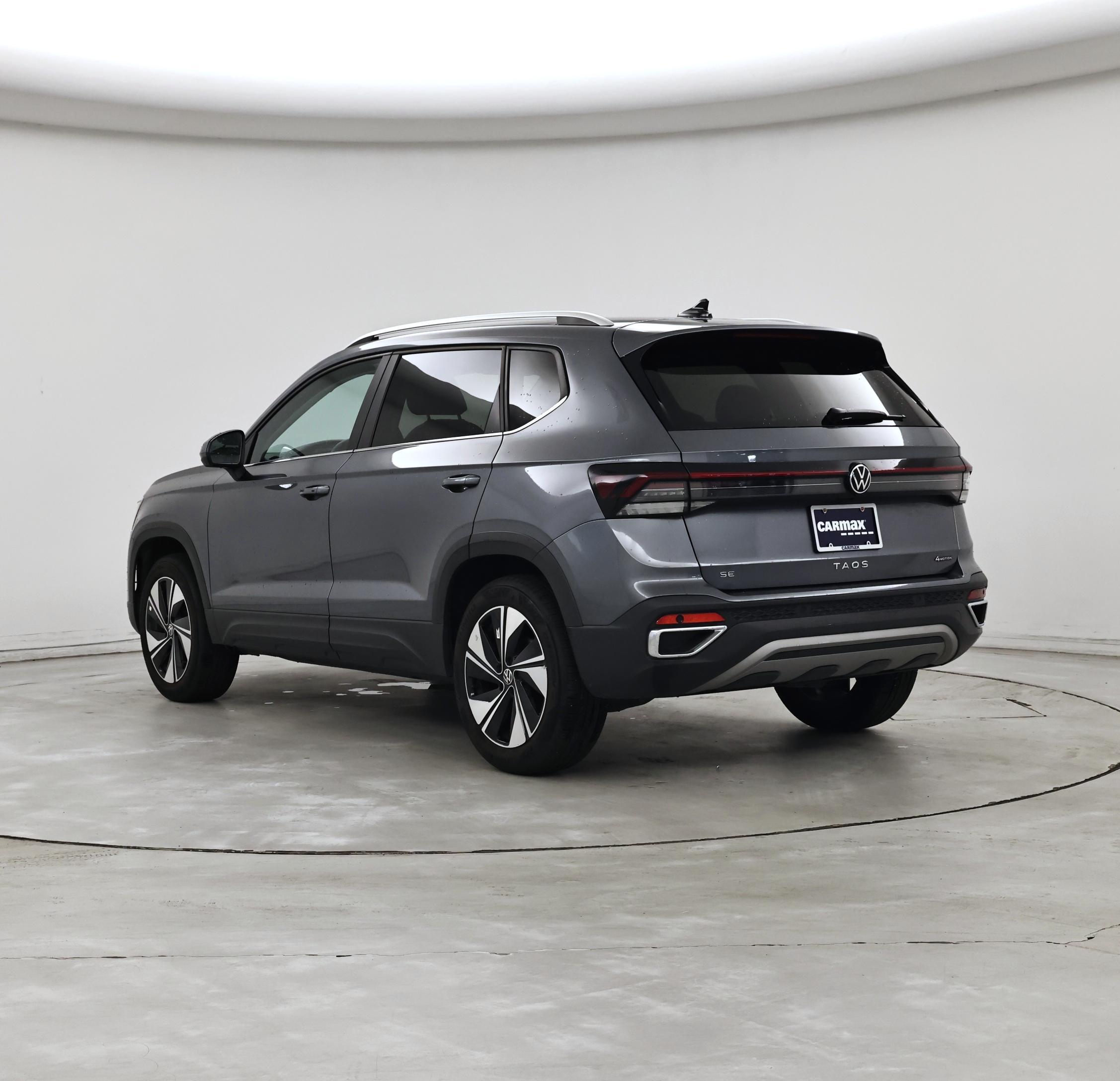 Thumbnail: 2025 Volkswagen Taos - 2