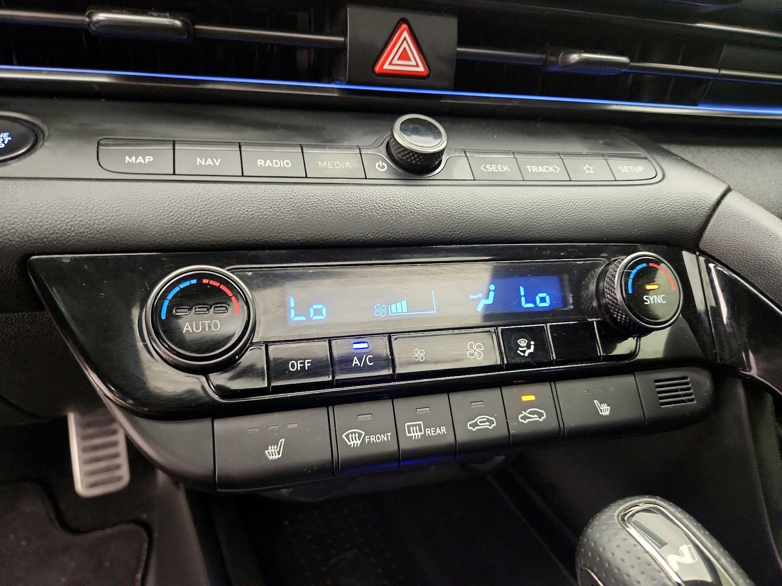 2022 Hyundai Elantra N - Photo 18