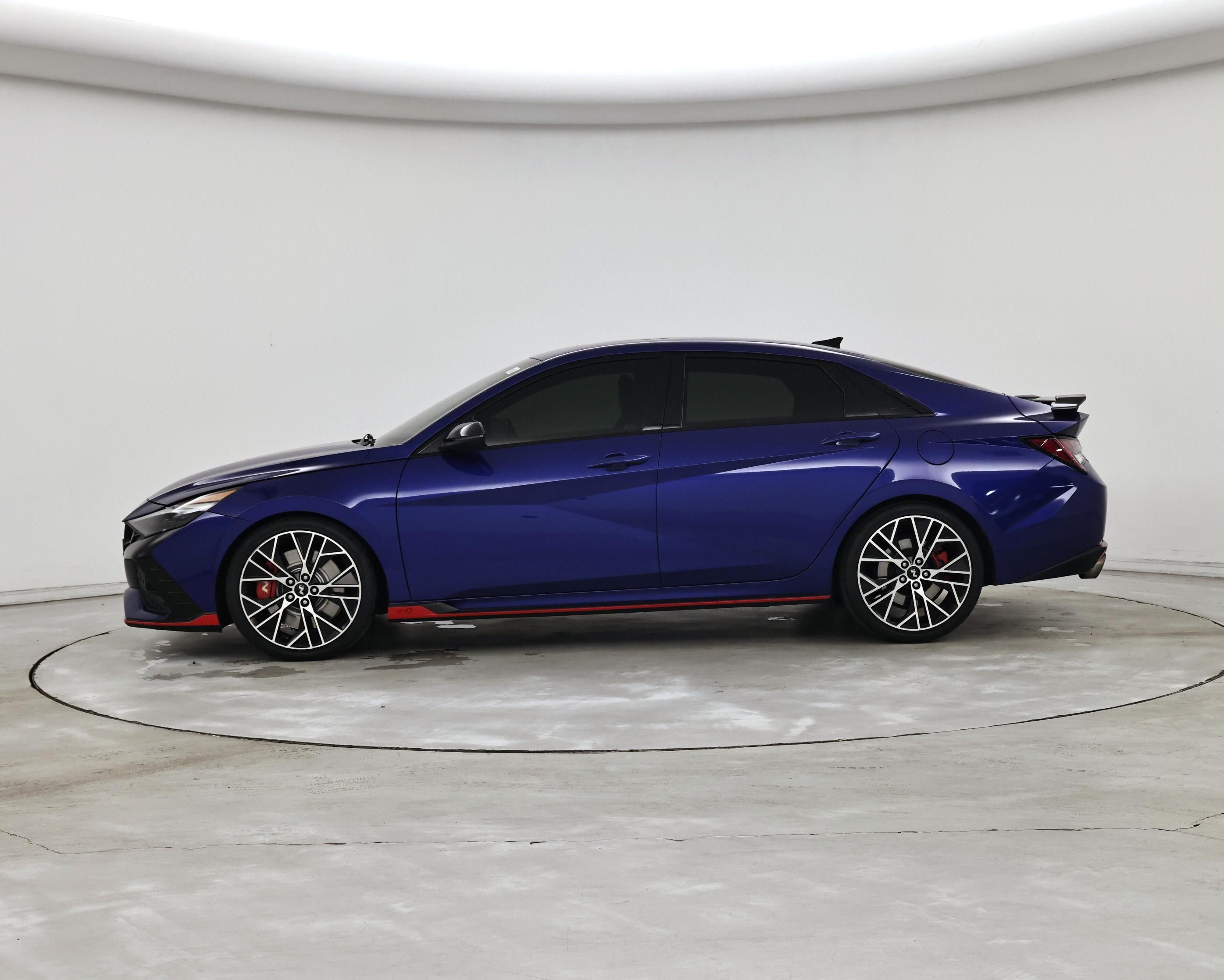 Thumbnail: 2022 Hyundai Elantra - 3
