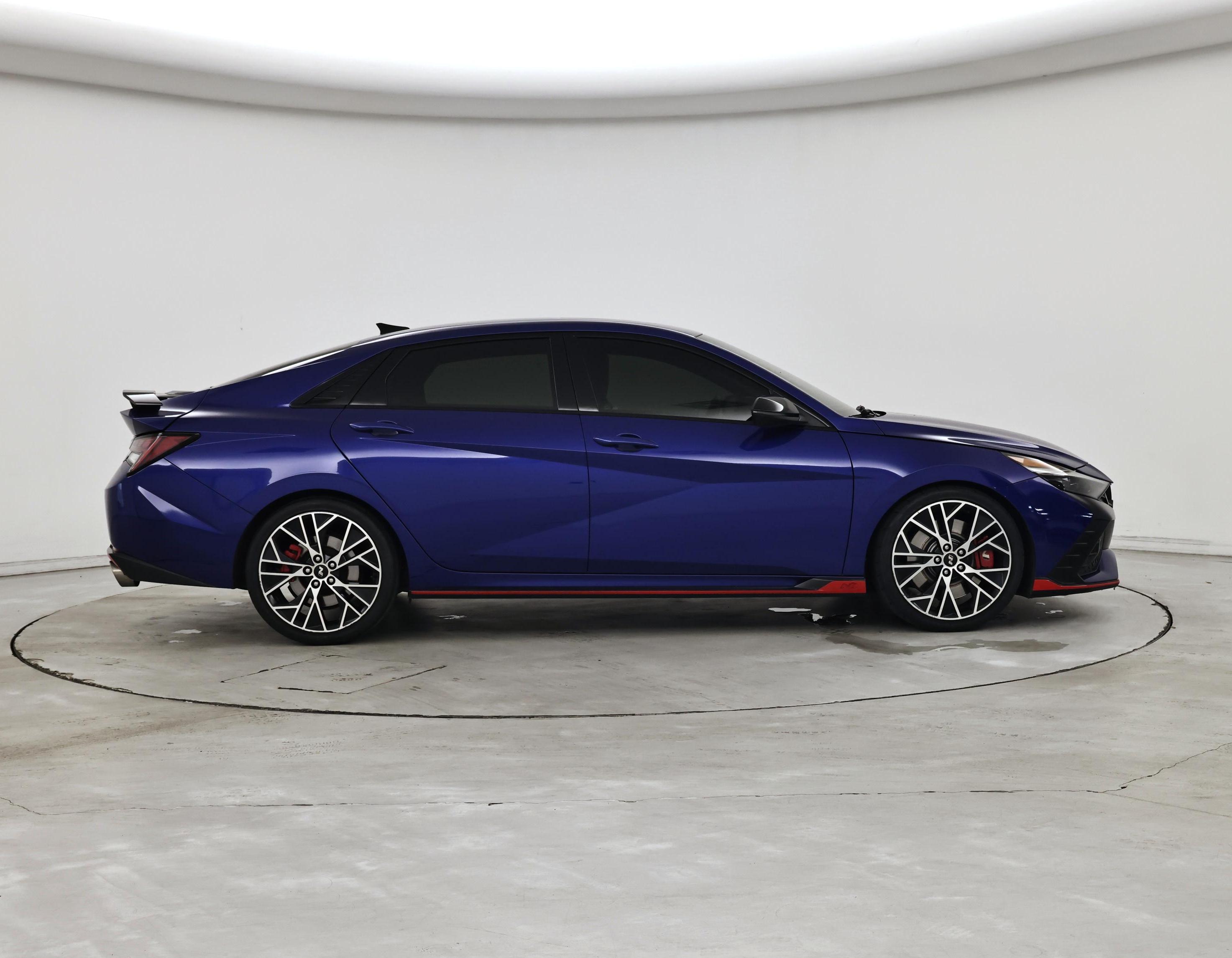 Thumbnail: 2022 Hyundai Elantra - 7