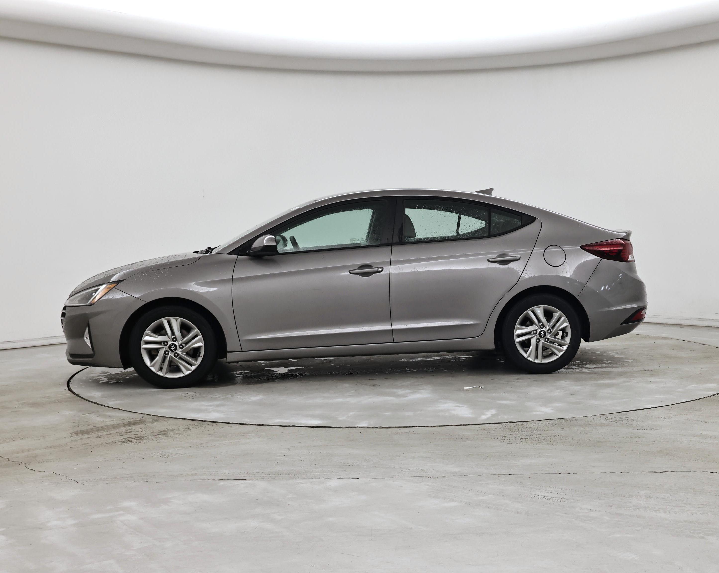 Thumbnail: 2020 Hyundai Elantra - 3