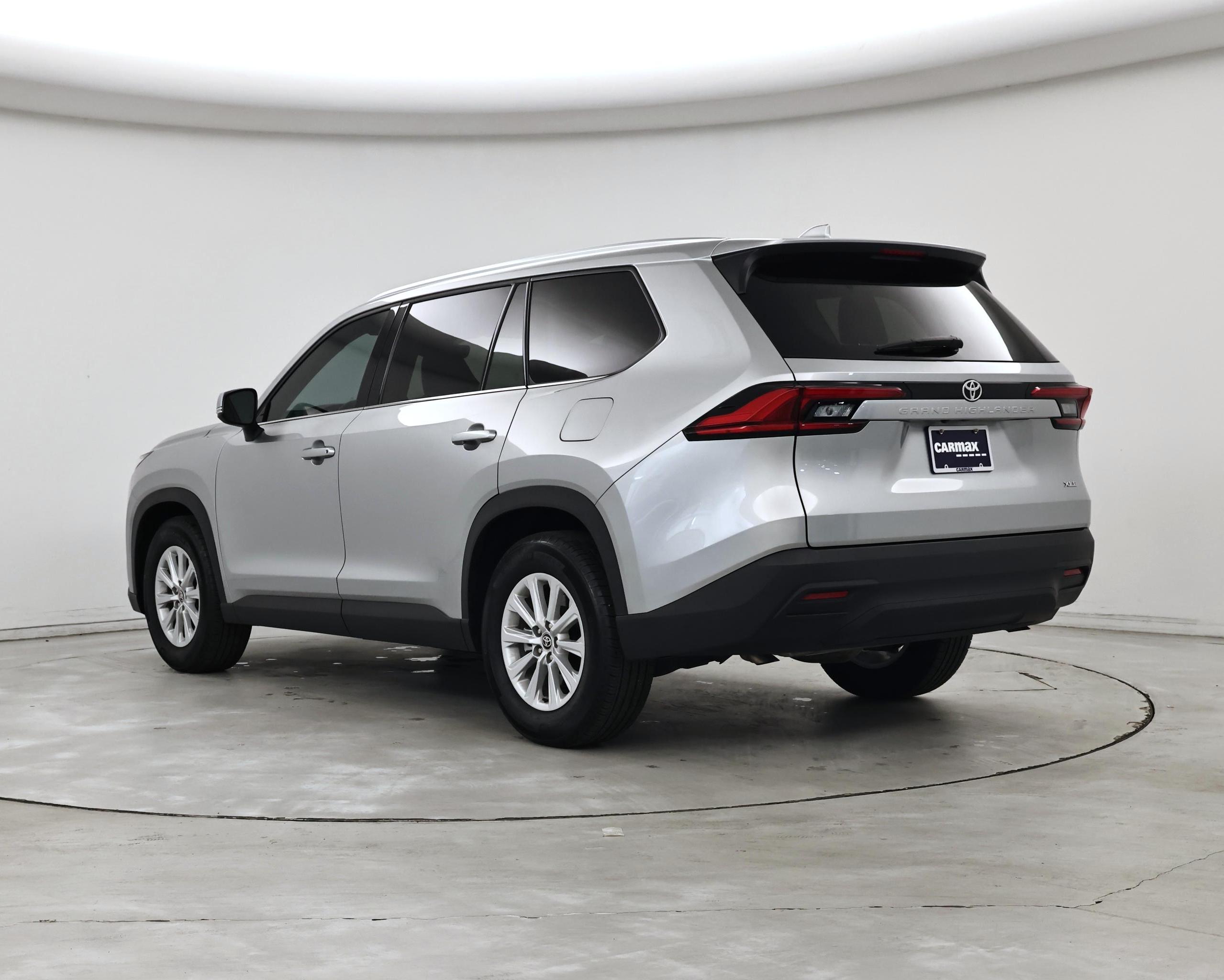 Thumbnail: 2024 Toyota Grand Highlander - 2