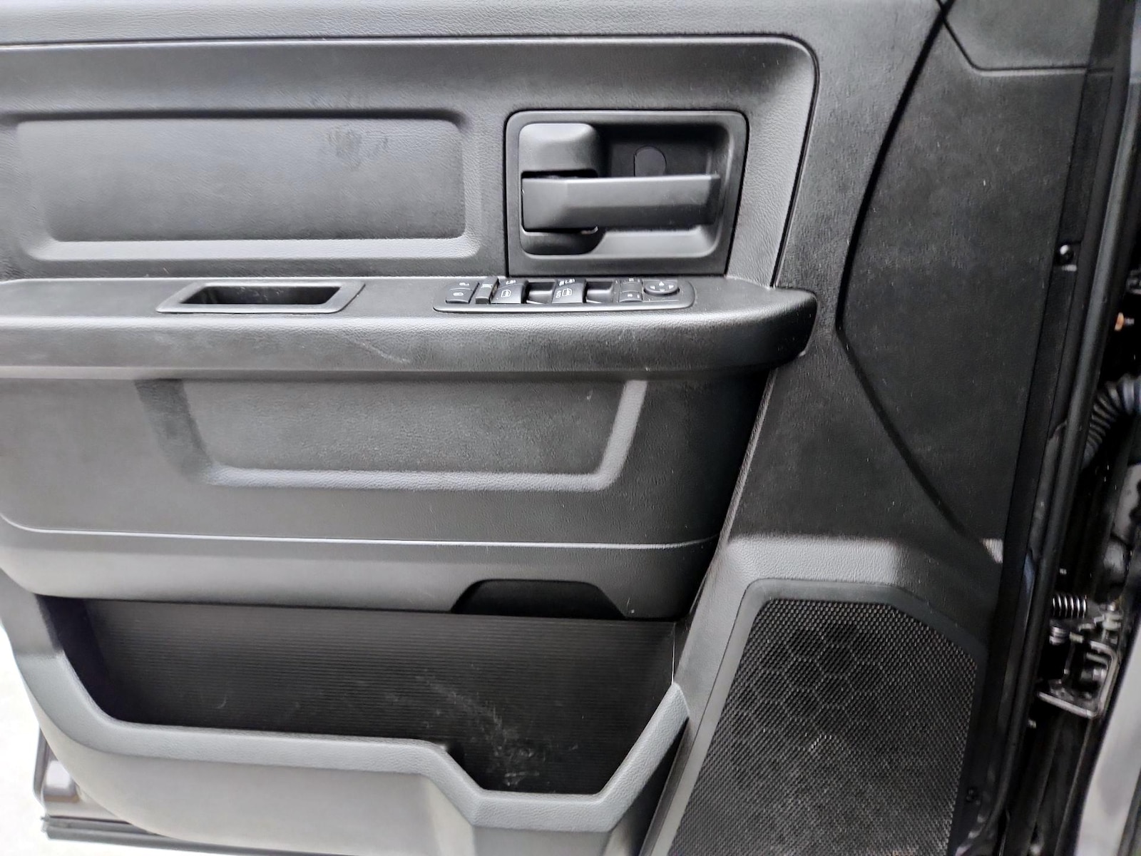 2019 RAM Ram 1500 Classic Express - Photo 13