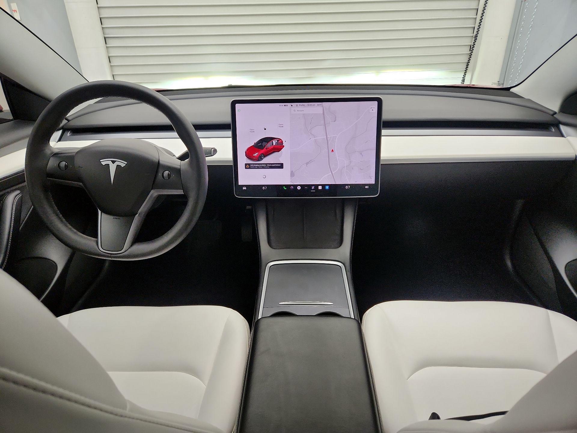 Thumbnail: 2022 Tesla Model 3 - 9