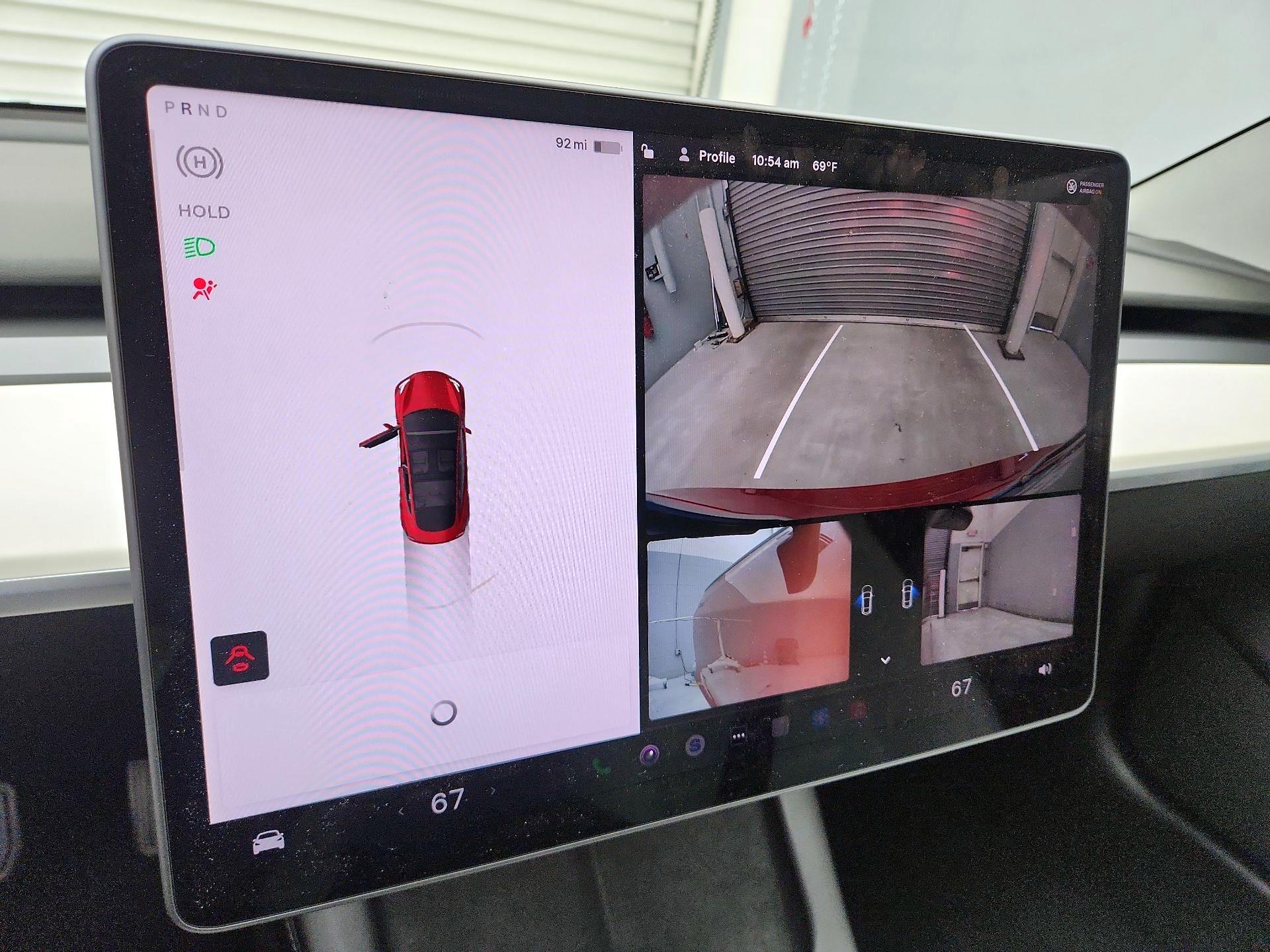 Thumbnail: 2022 Tesla Model 3 - 14
