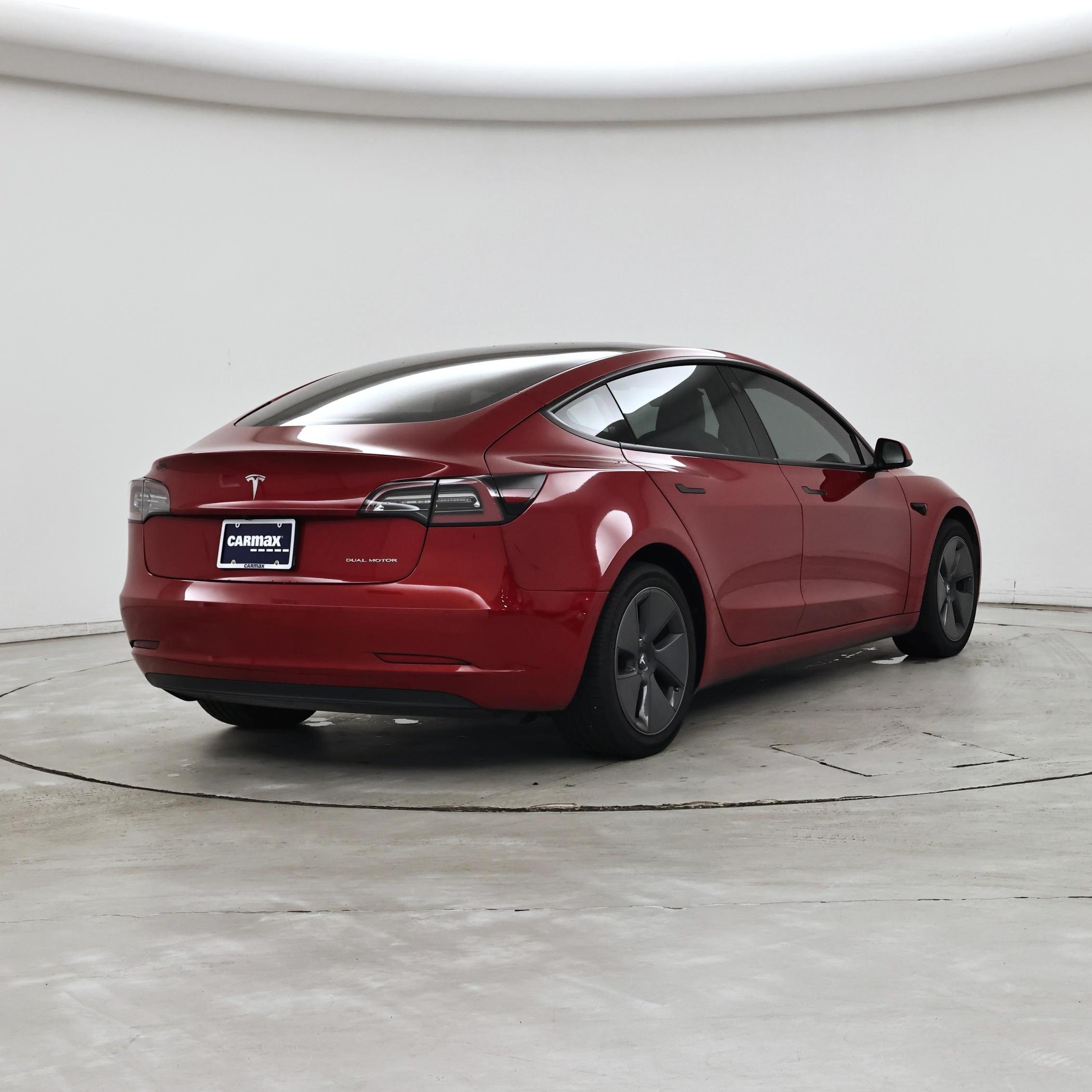 Thumbnail: 2022 Tesla Model 3 - 8