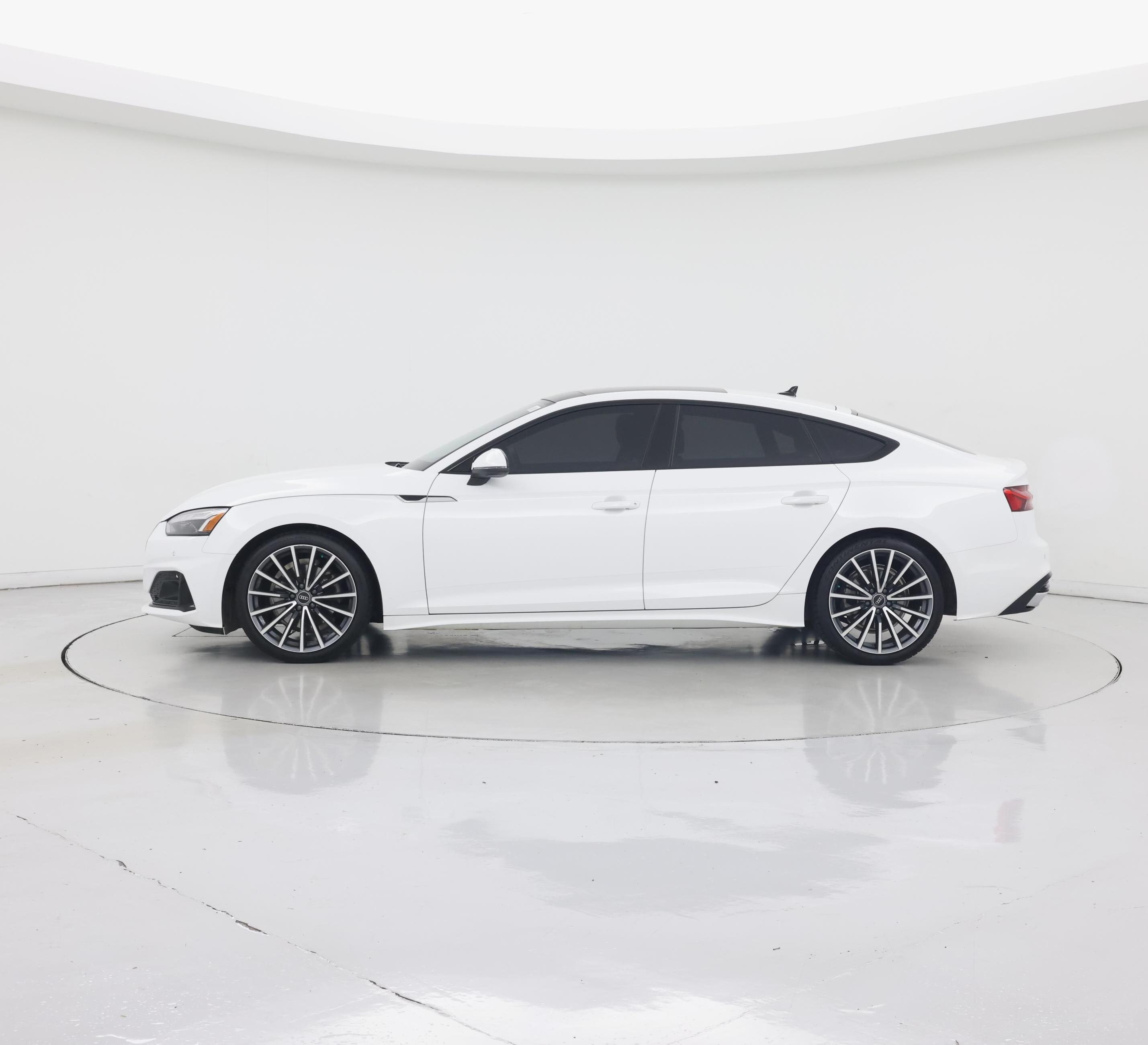 Thumbnail: 2023 Audi A5 - 3