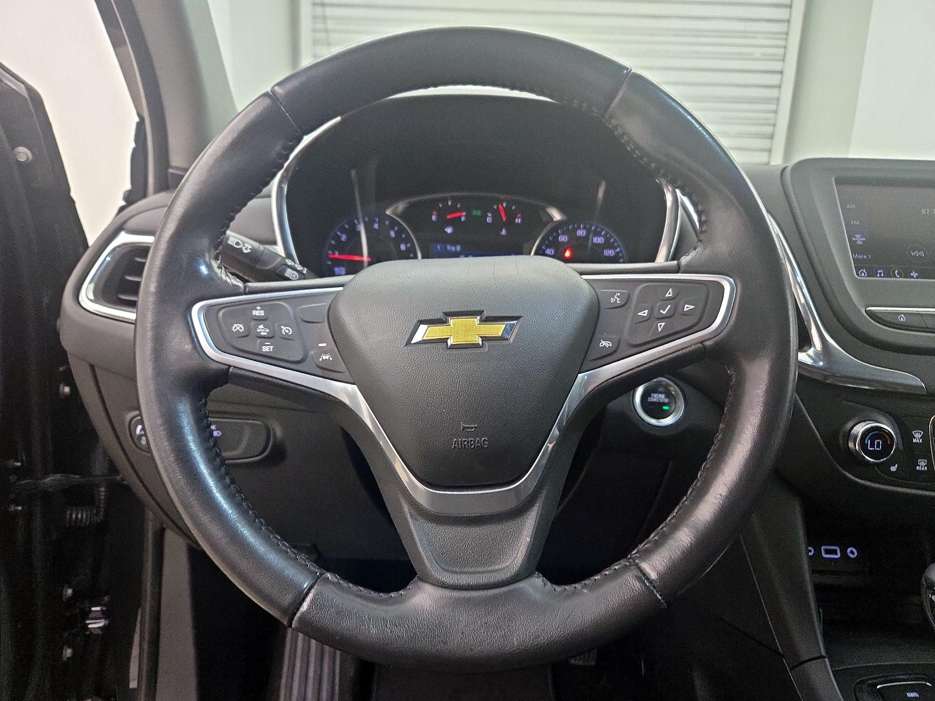 Thumbnail: 2022 Chevrolet Equinox - 10