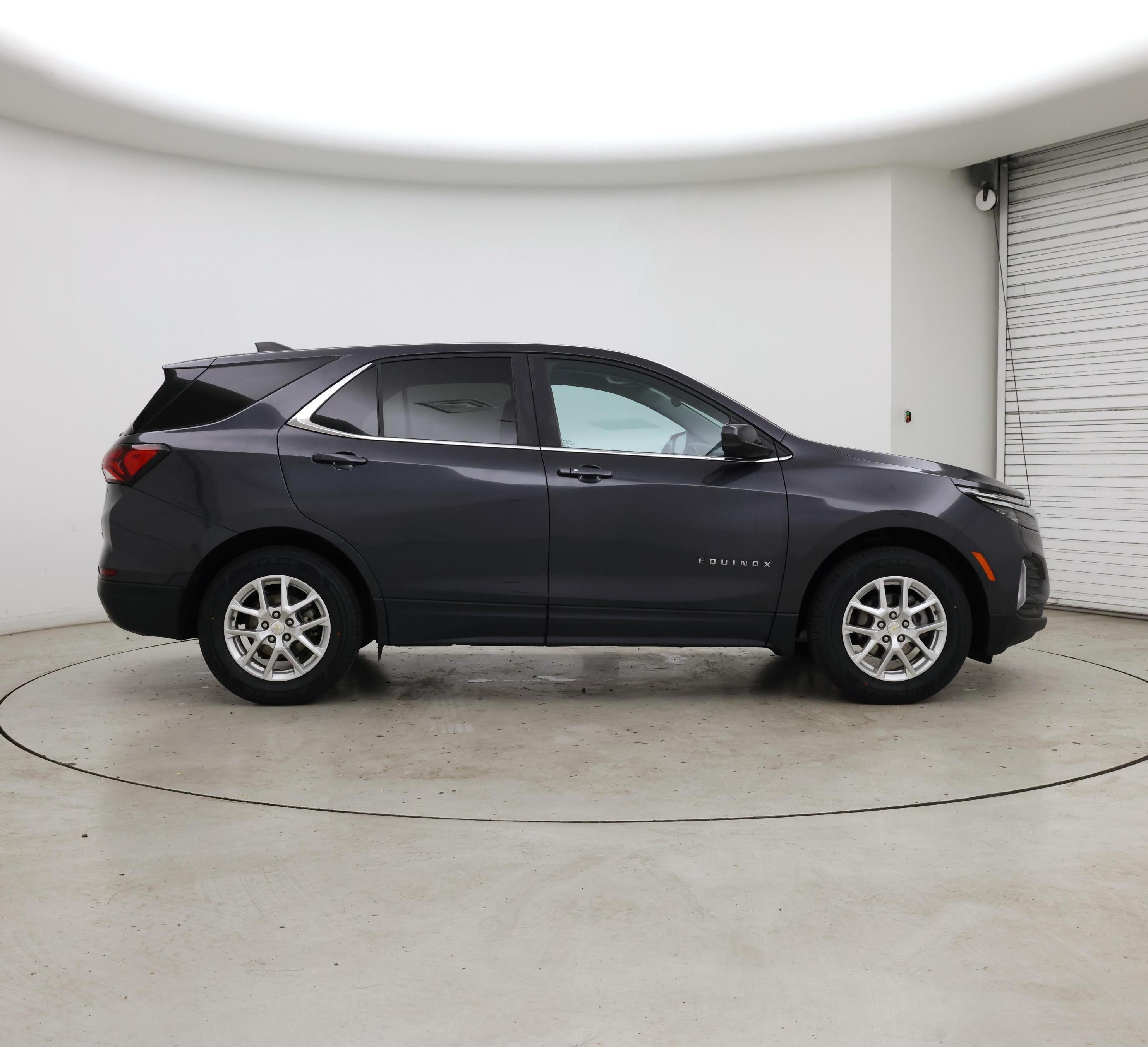 Thumbnail: 2022 Chevrolet Equinox - 7