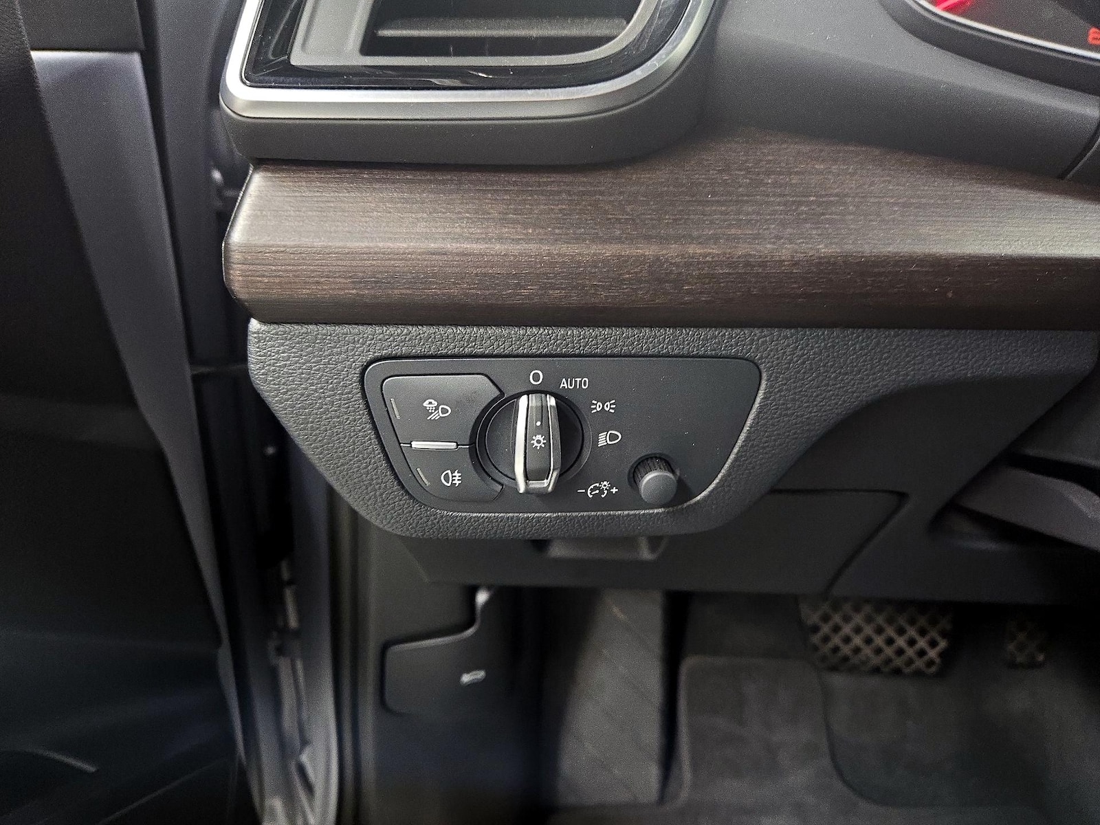2023 Audi Q5 Premium - Photo 14