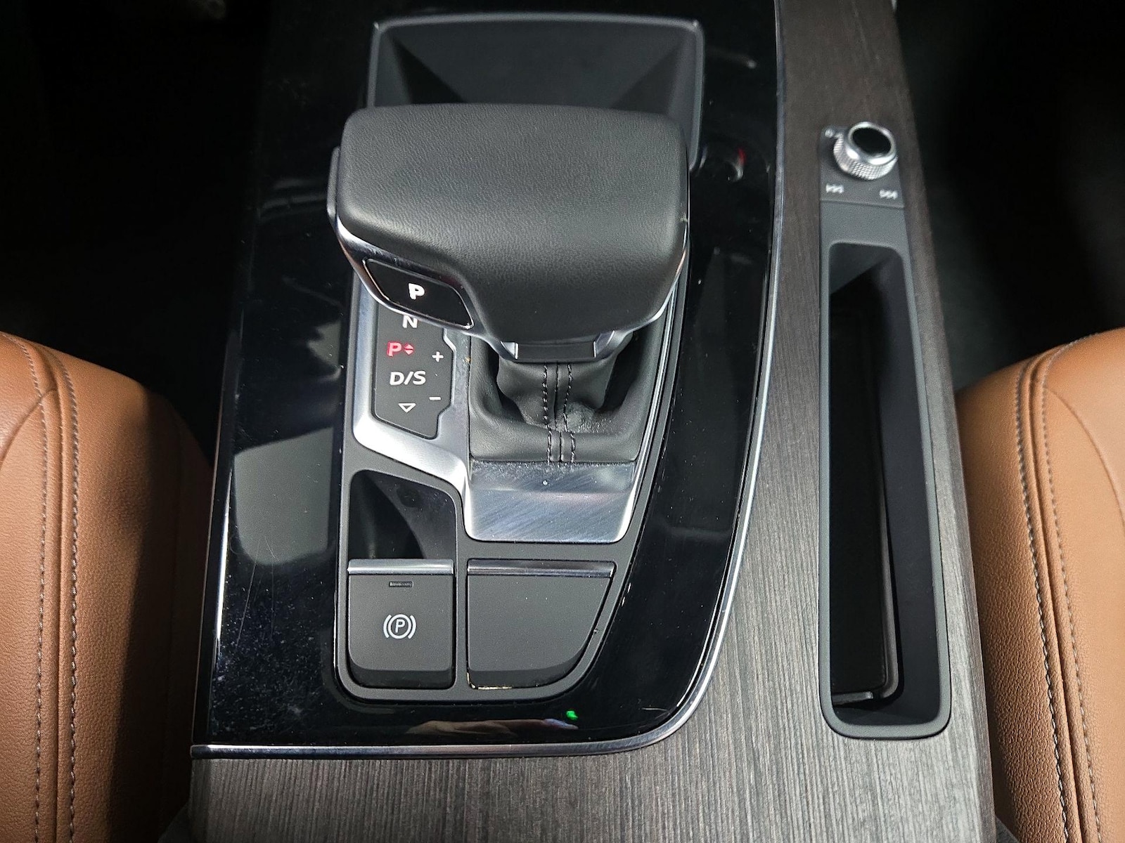 2023 Audi Q5 Premium - Photo 18