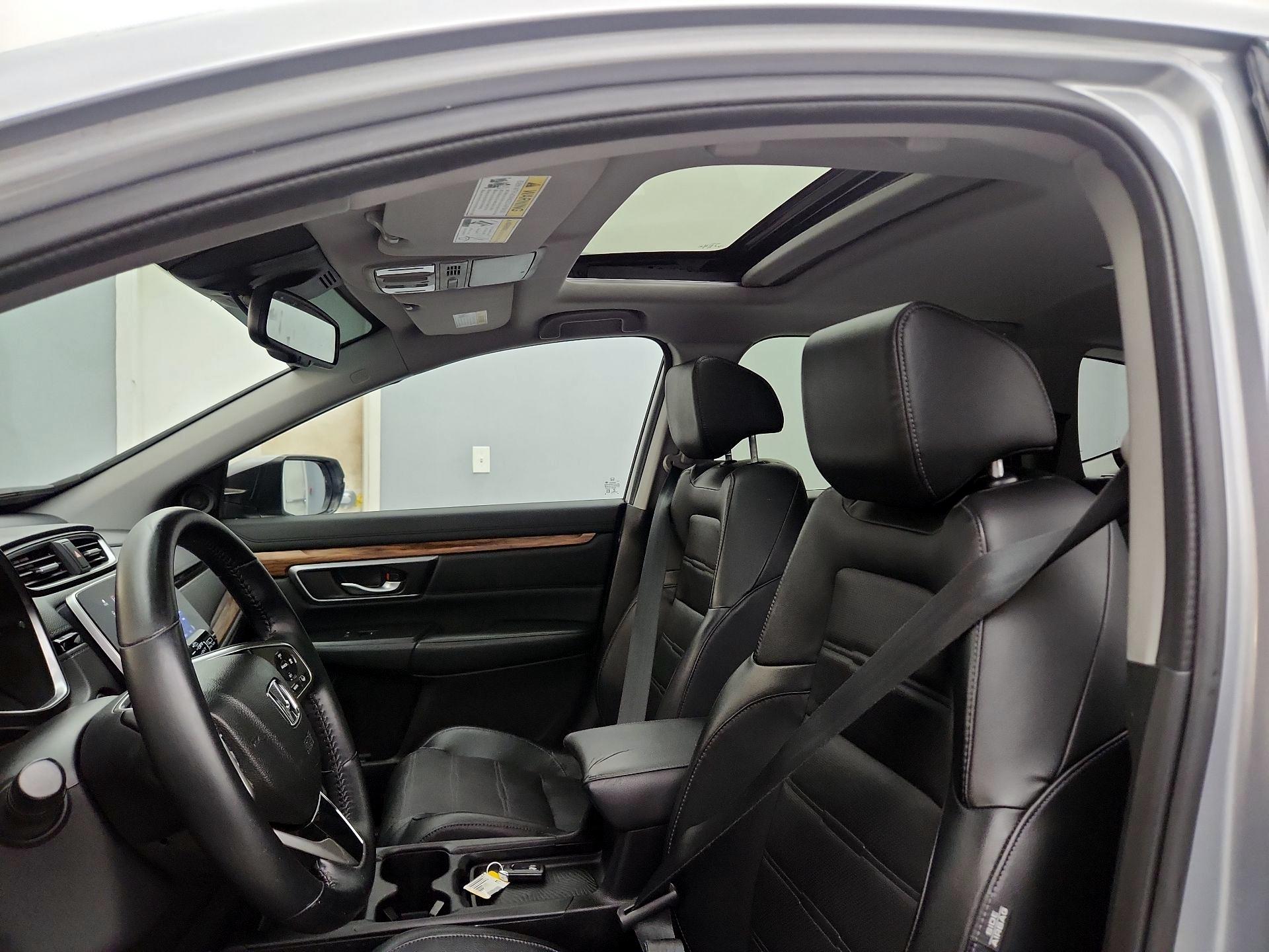 Thumbnail: 2017 Honda CR-V - 18