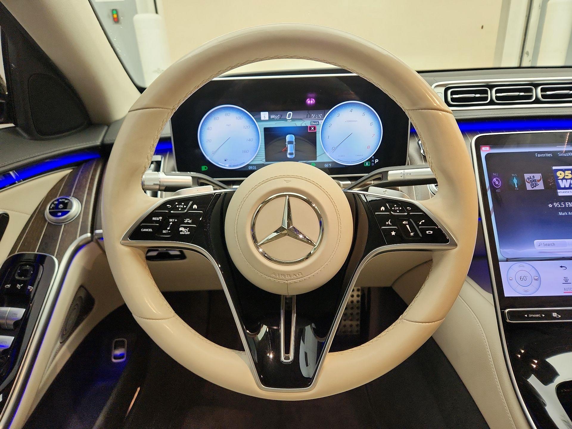 Thumbnail: 2022 Mercedes-Benz S-Class - 10