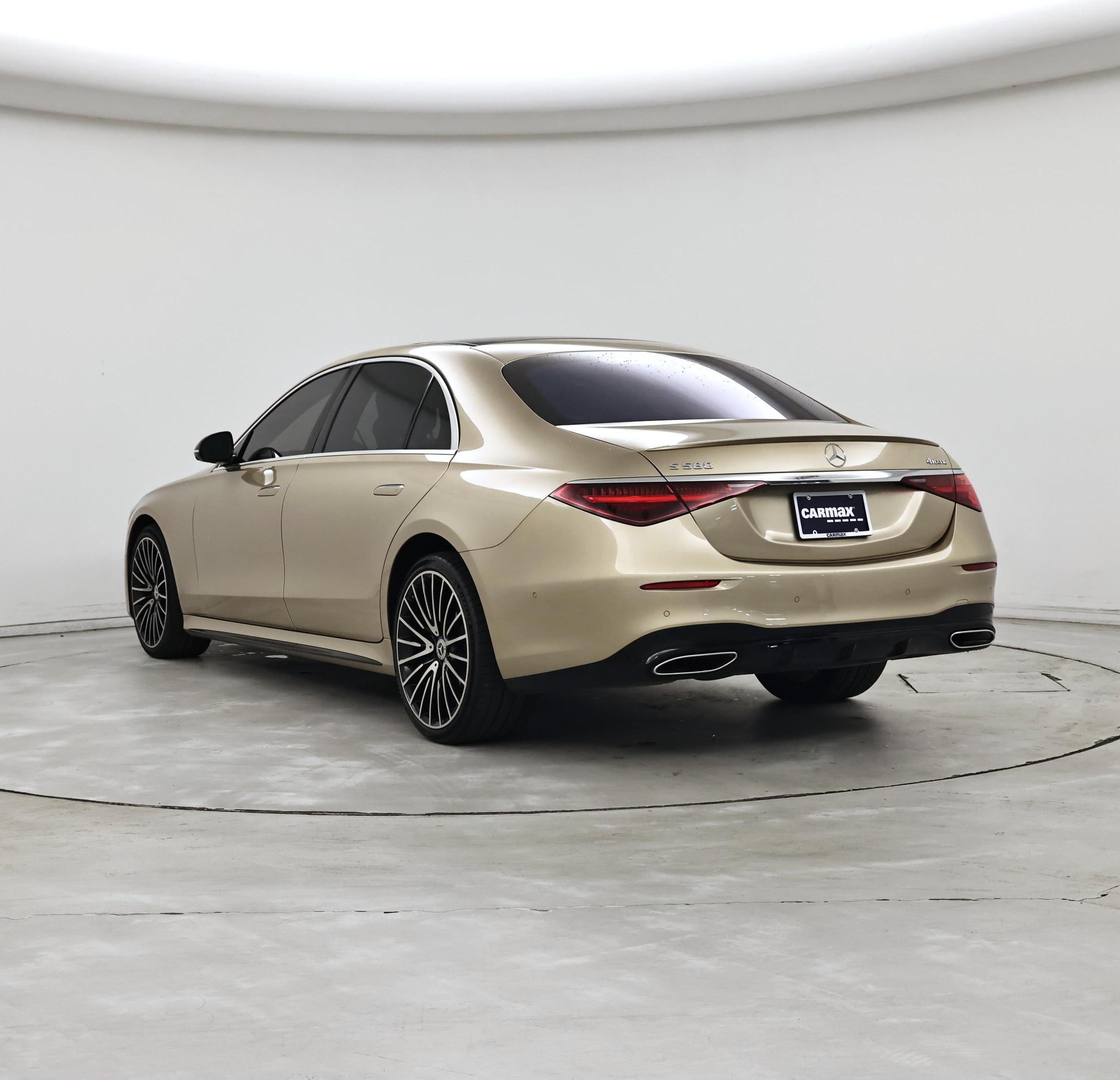 Thumbnail: 2022 Mercedes-Benz S-Class - 2