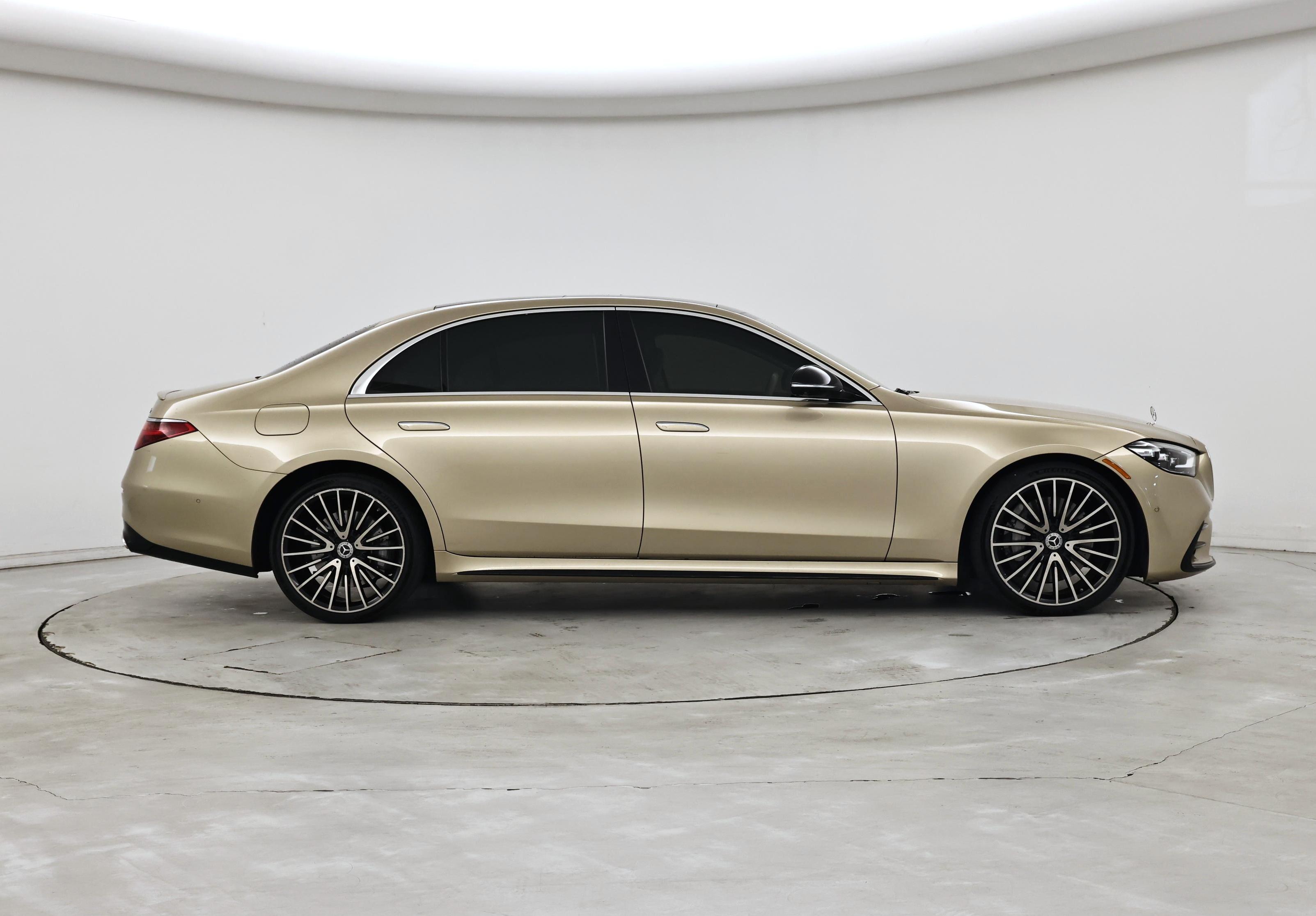 Thumbnail: 2022 Mercedes-Benz S-Class - 7