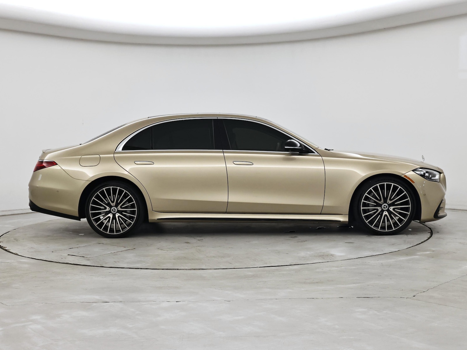 2022 Mercedes-Benz S-Class S 580 - Photo 8