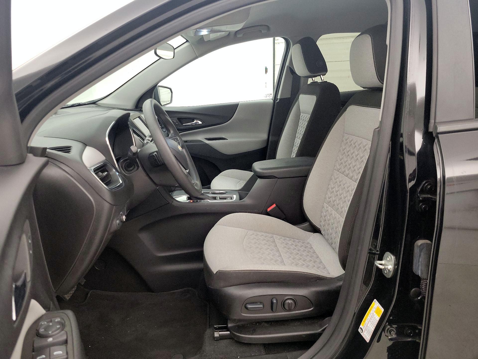 Thumbnail: 2023 Chevrolet Equinox - 11