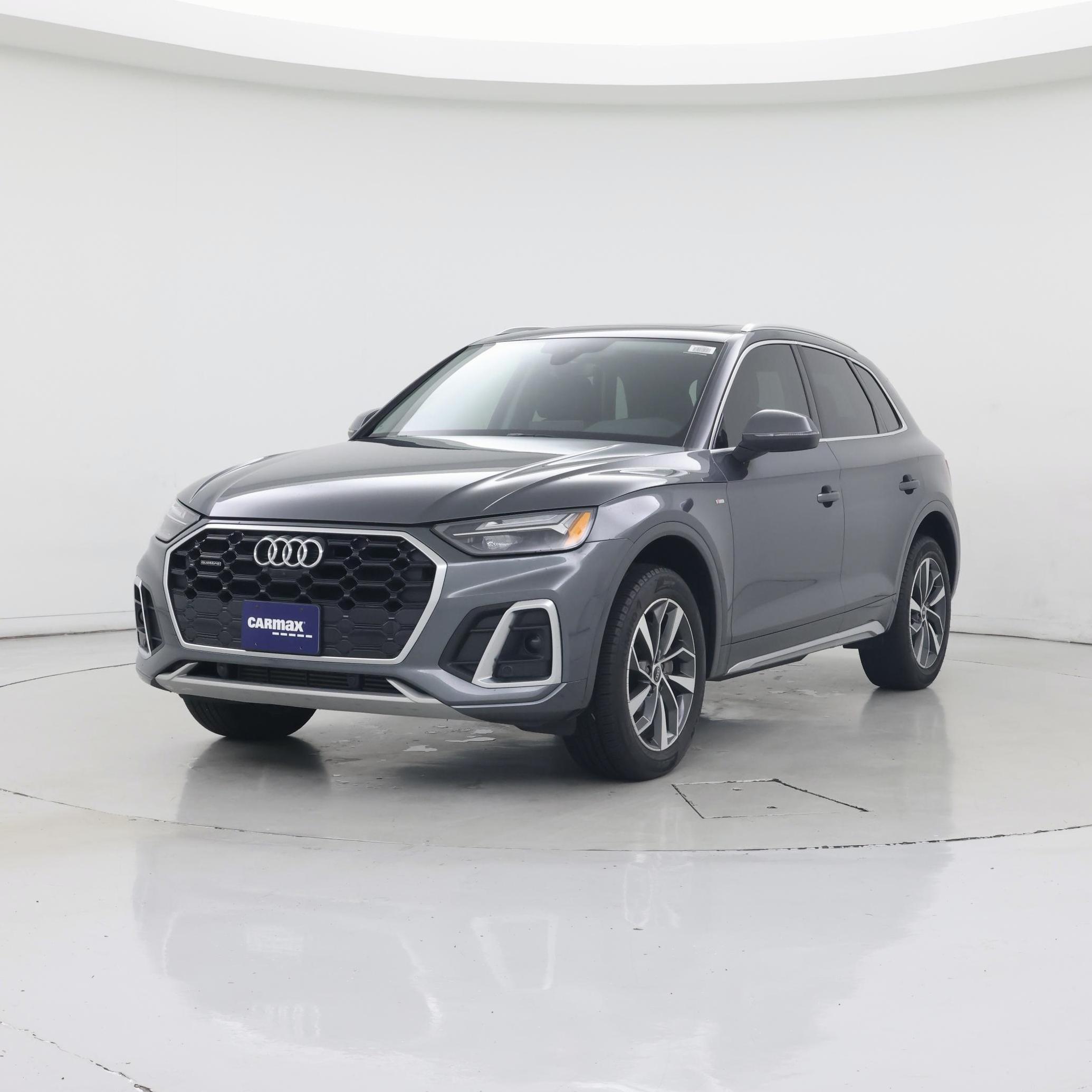 Thumbnail: 2023 Audi Q5 - 4