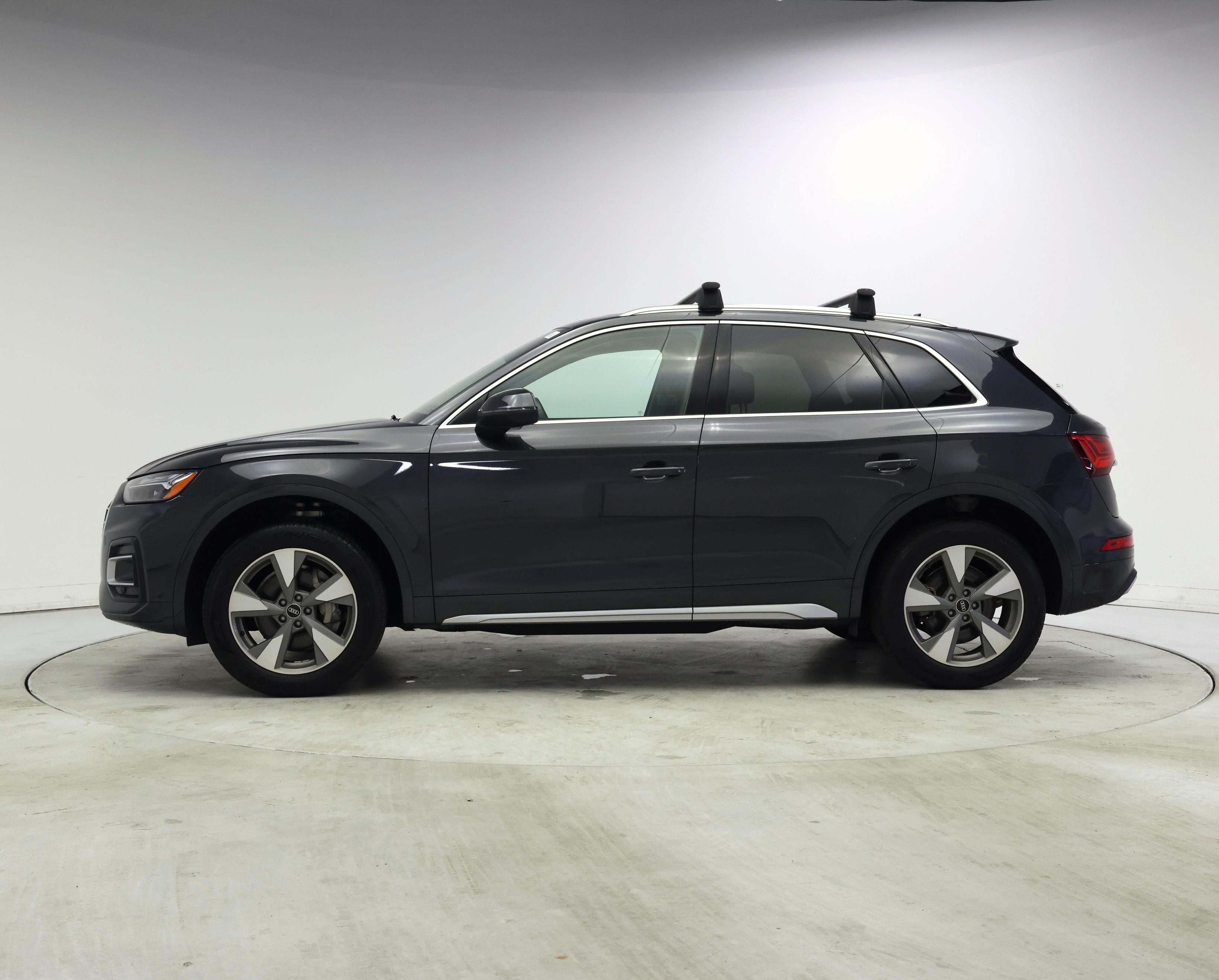 Thumbnail: 2023 Audi Q5 - 3