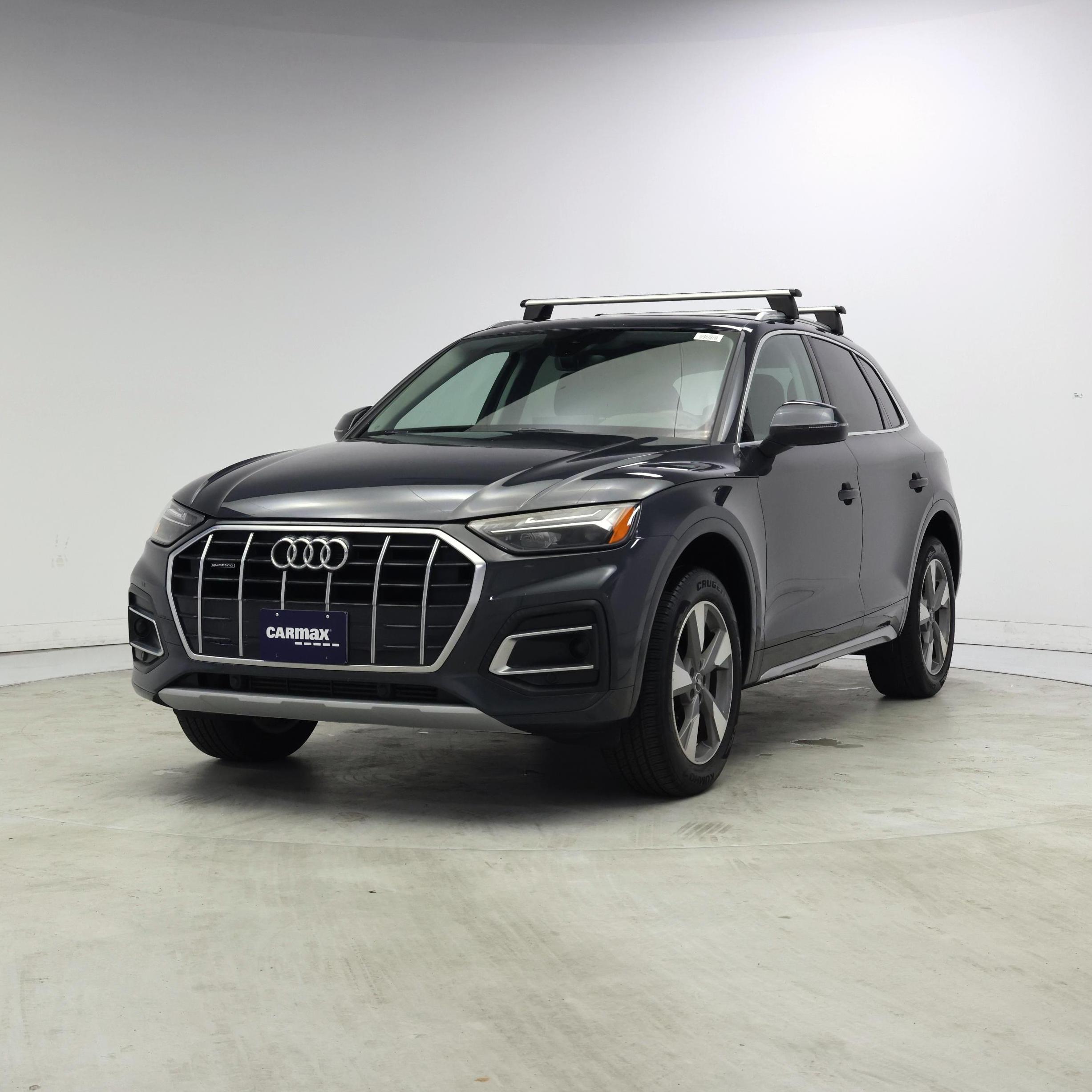Thumbnail: 2023 Audi Q5 - 4