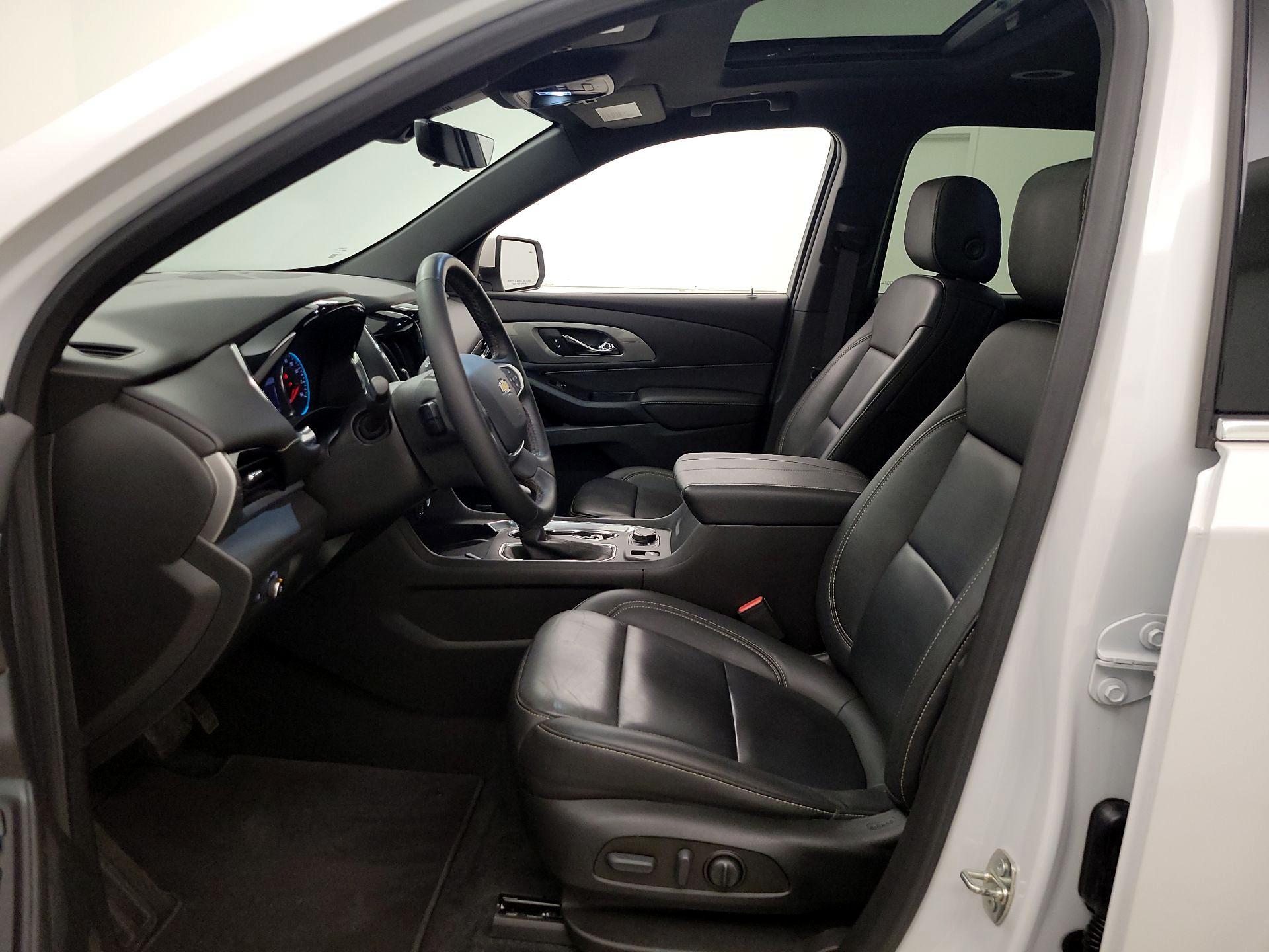 Thumbnail: 2023 Chevrolet Traverse - 11