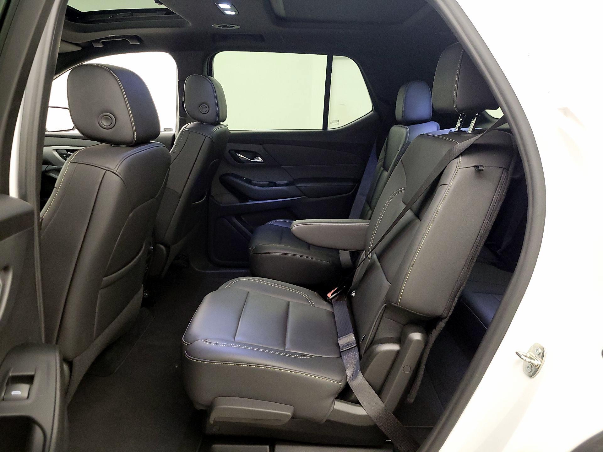 Thumbnail: 2023 Chevrolet Traverse - 20