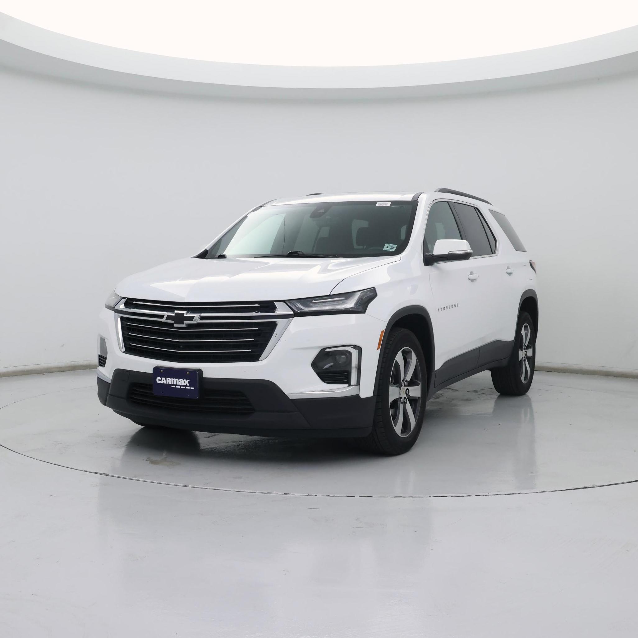 Thumbnail: 2023 Chevrolet Traverse - 4