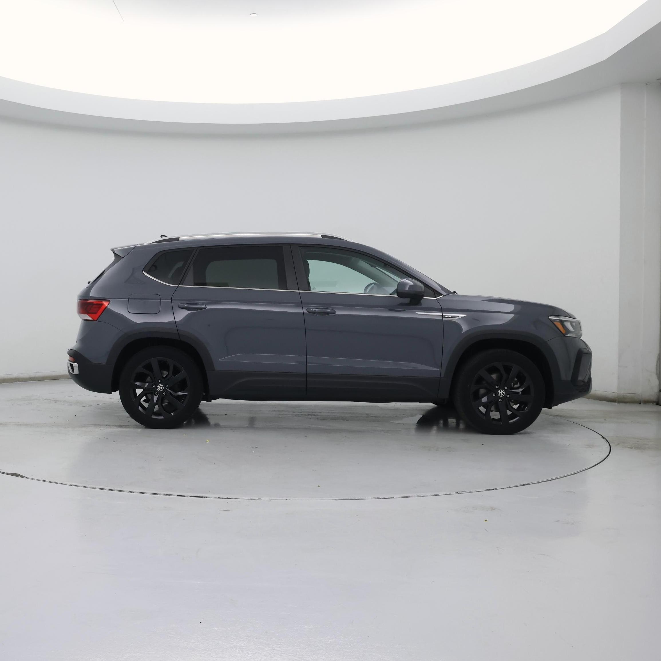 Thumbnail: 2023 Volkswagen Taos - 7