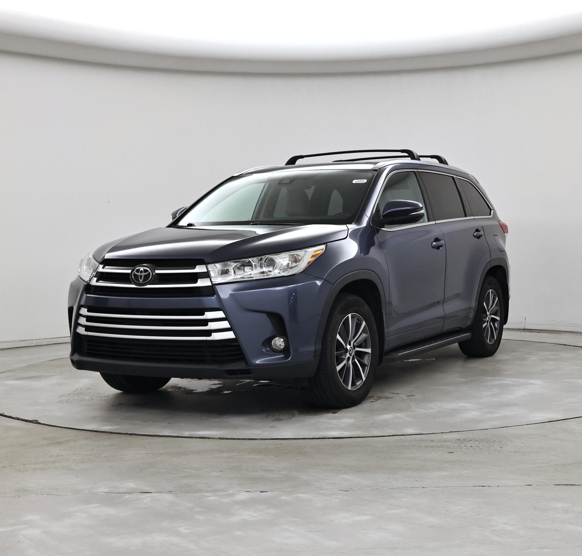 Thumbnail: 2018 Toyota Highlander - 4