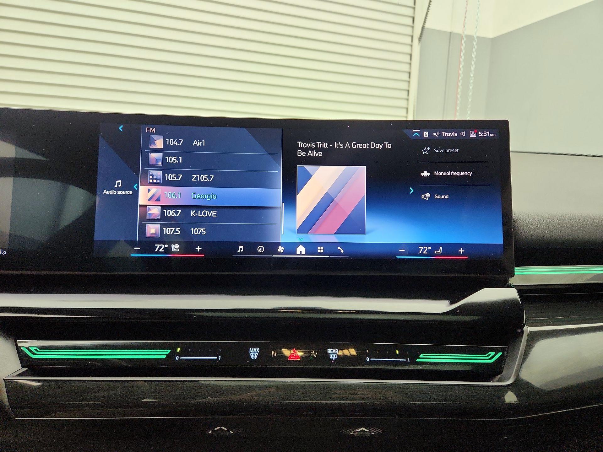 Thumbnail: 2025 BMW 5 Series - 16