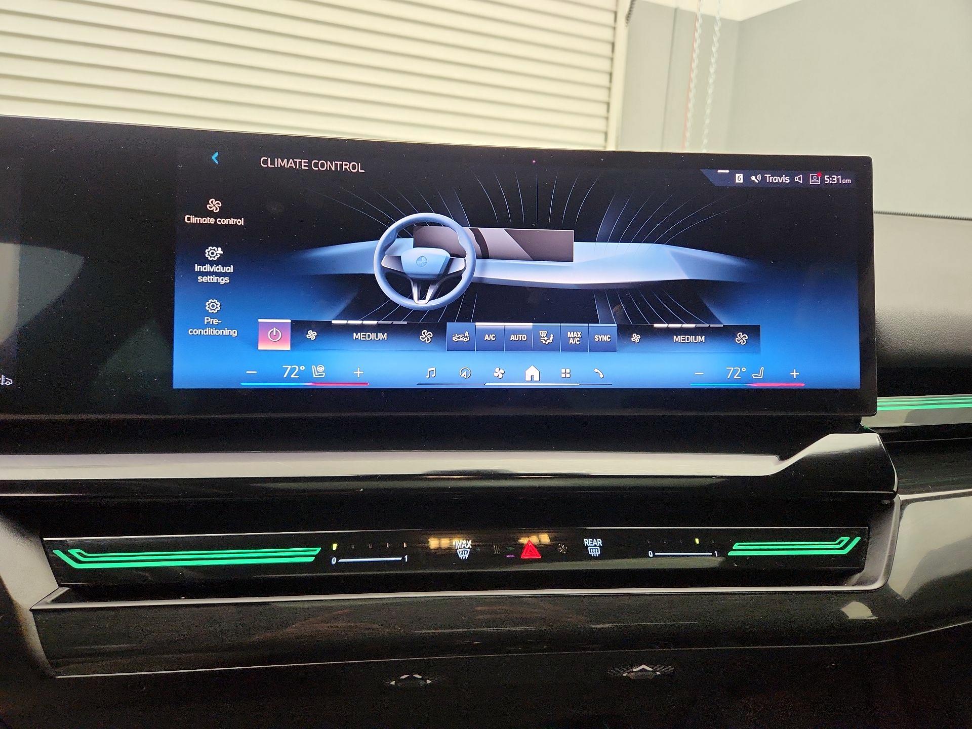 Thumbnail: 2025 BMW 5 Series - 17