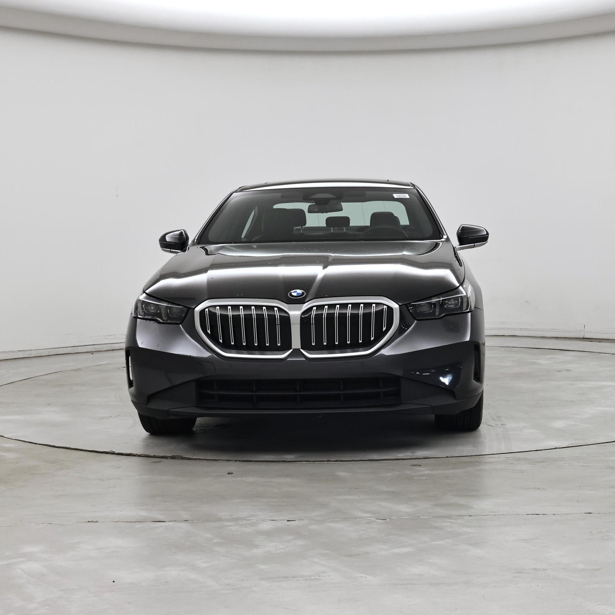 Thumbnail: 2025 BMW 5 Series - 5