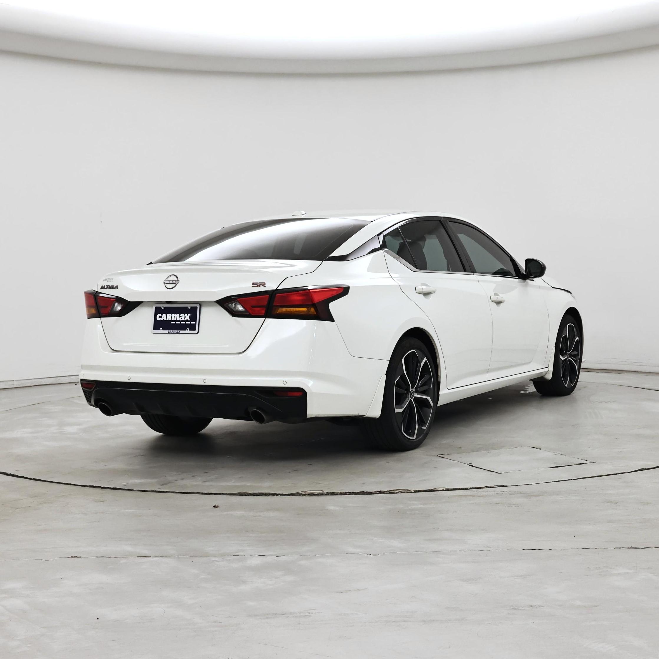 Thumbnail: 2024 Nissan Altima - 8