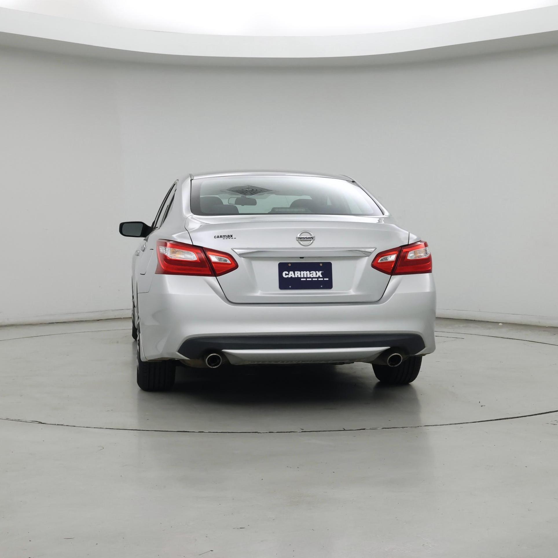 Thumbnail: 2016 Nissan Altima - 6