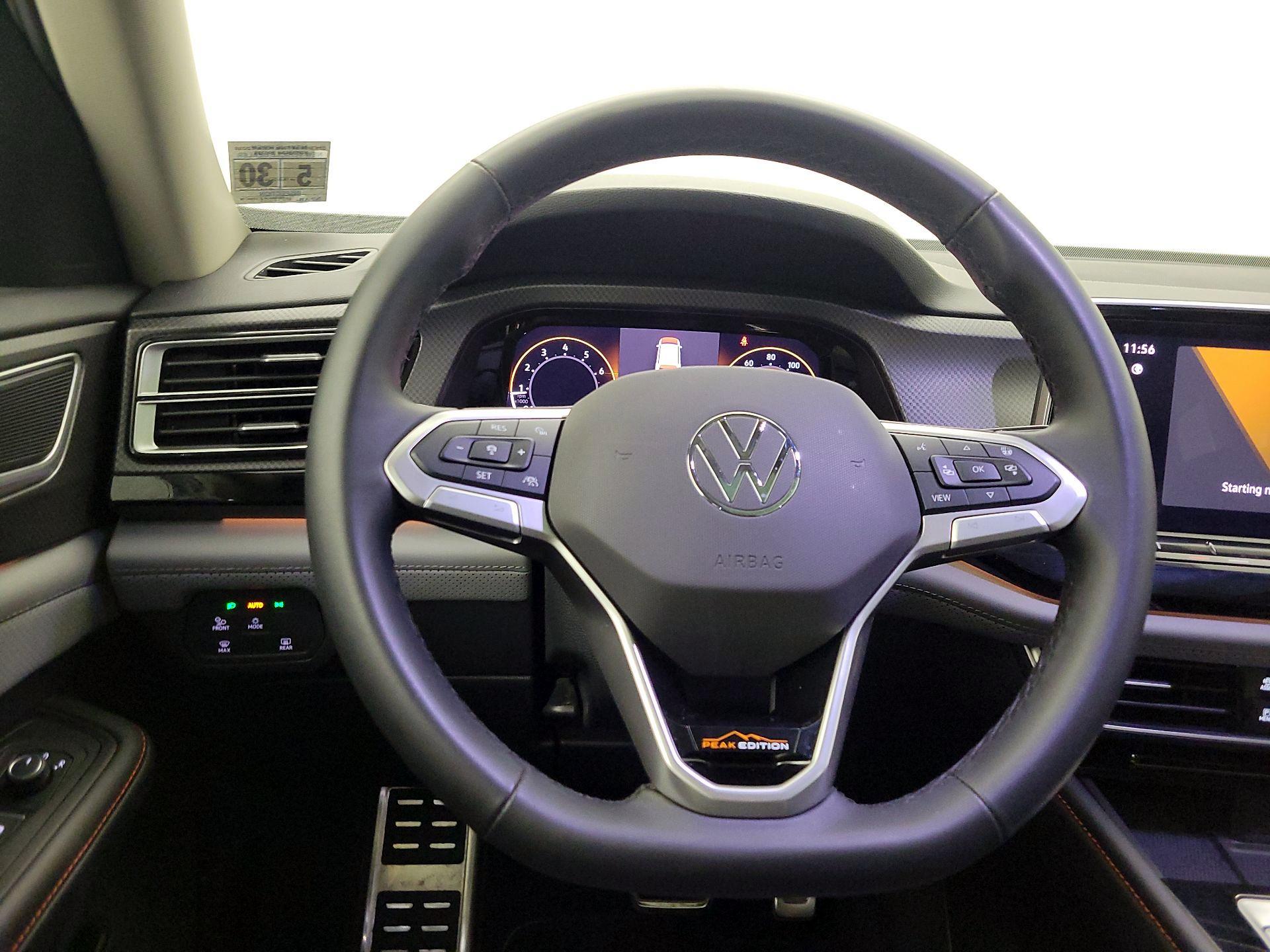 Thumbnail: 2024 Volkswagen Atlas - 10