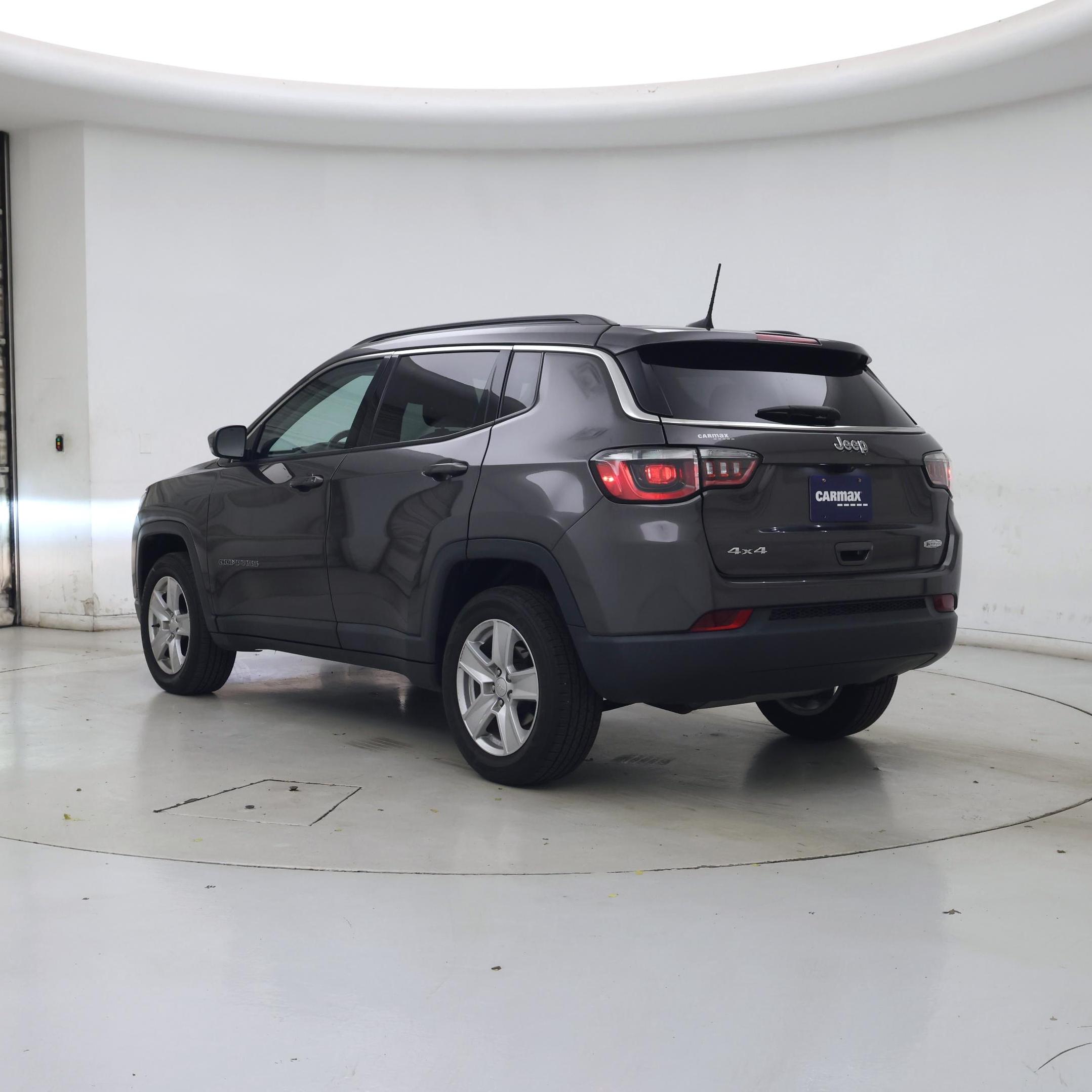 Thumbnail: 2022 Jeep Compass - 2