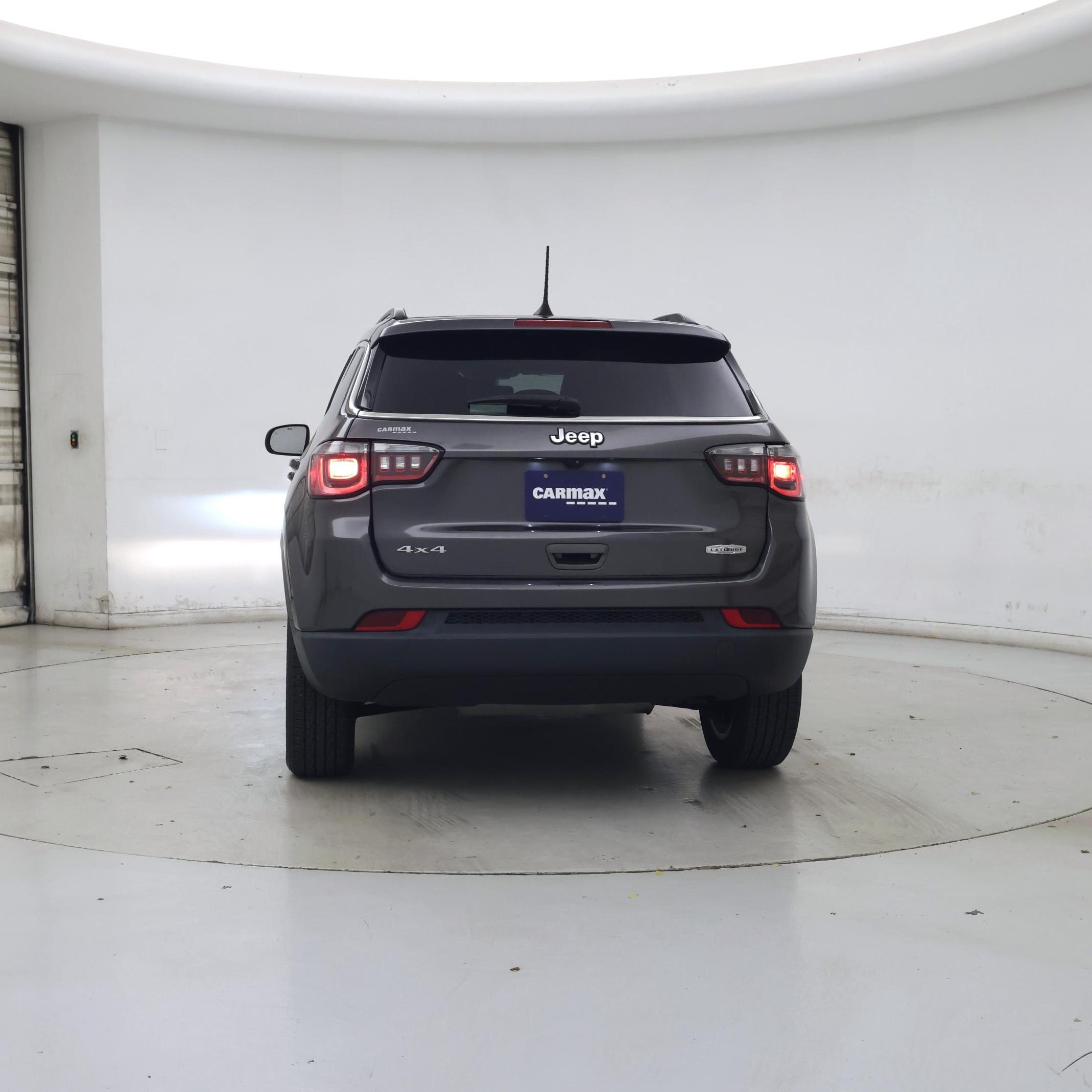 Thumbnail: 2022 Jeep Compass - 6